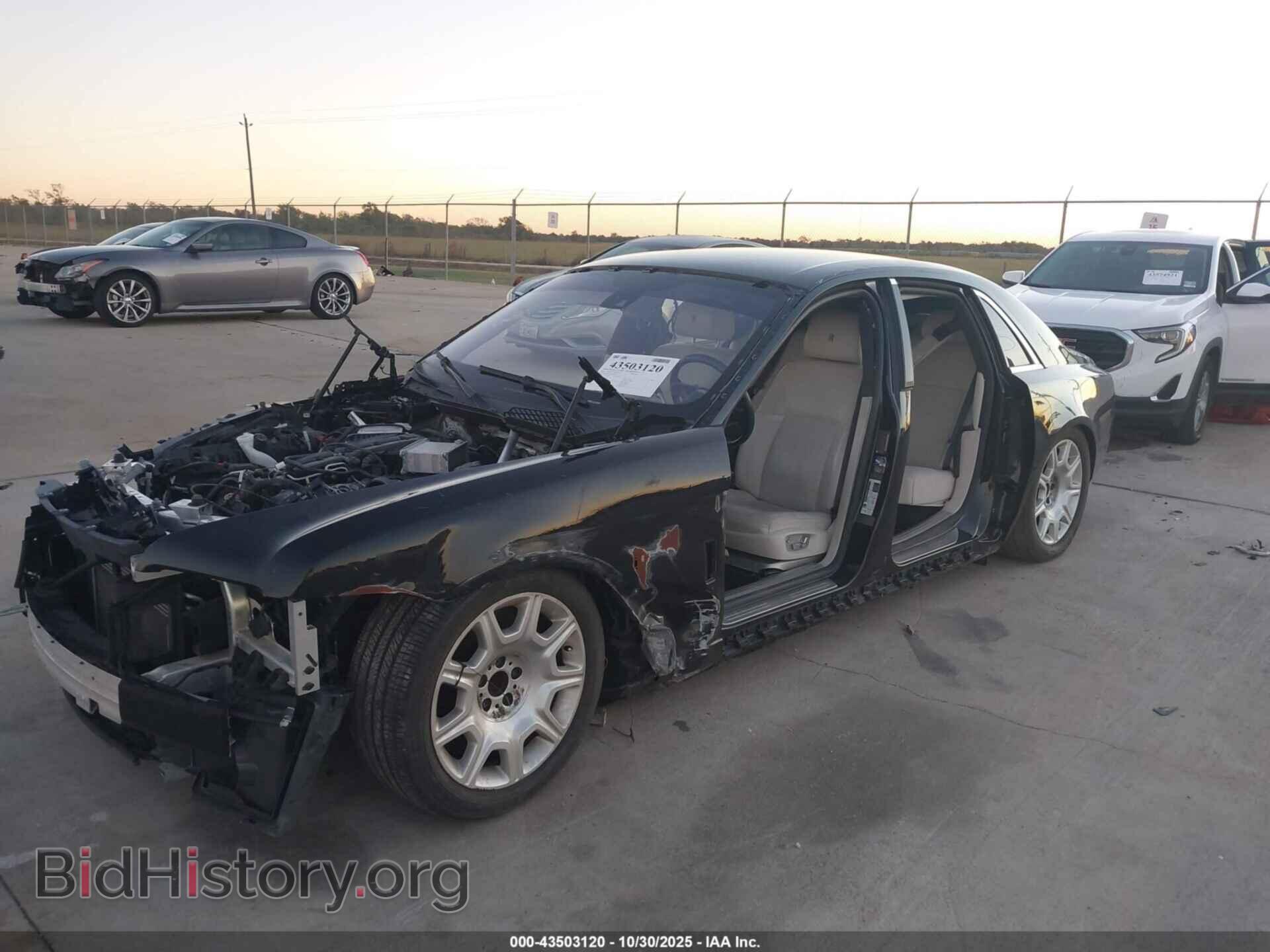 2010 ROLLS-ROYCE GHOST - VIN: SCA664S57AUX48772 - Photo 2