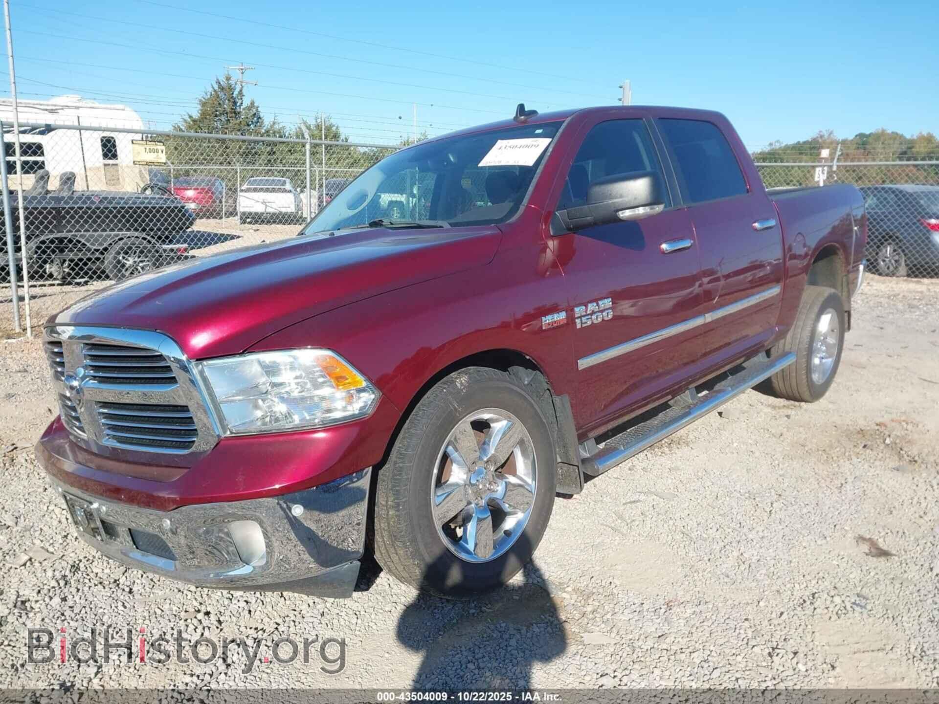 2017 RAM 1500 - VIN: 3C6RR7LT7HG595004 - Фото 2