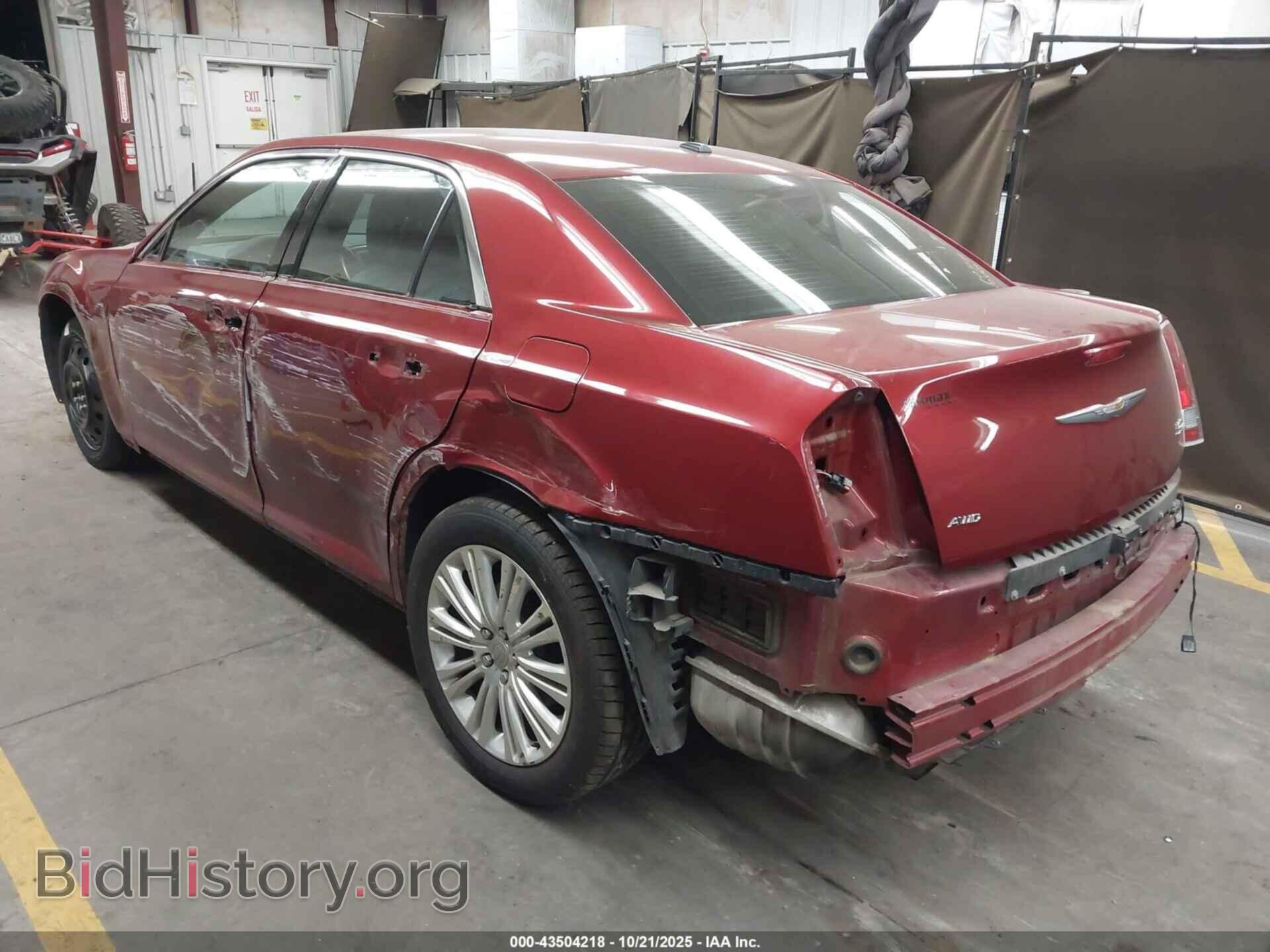 2014 CHRYSLER 300 - VIN: 2C3CCARG7EH203825 - Фото 3