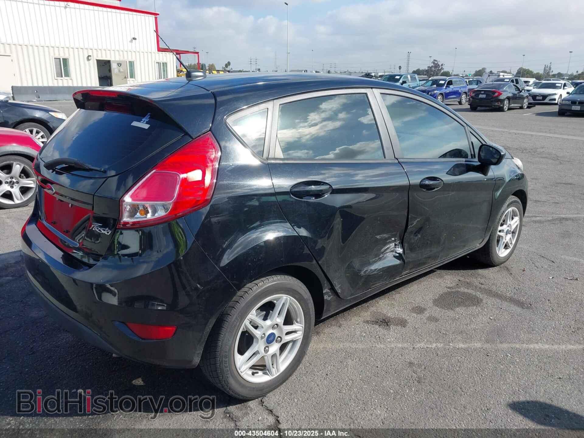 2018 FORD FIESTA - VIN: 3FADP4EJ2JM144305 - Фото 4