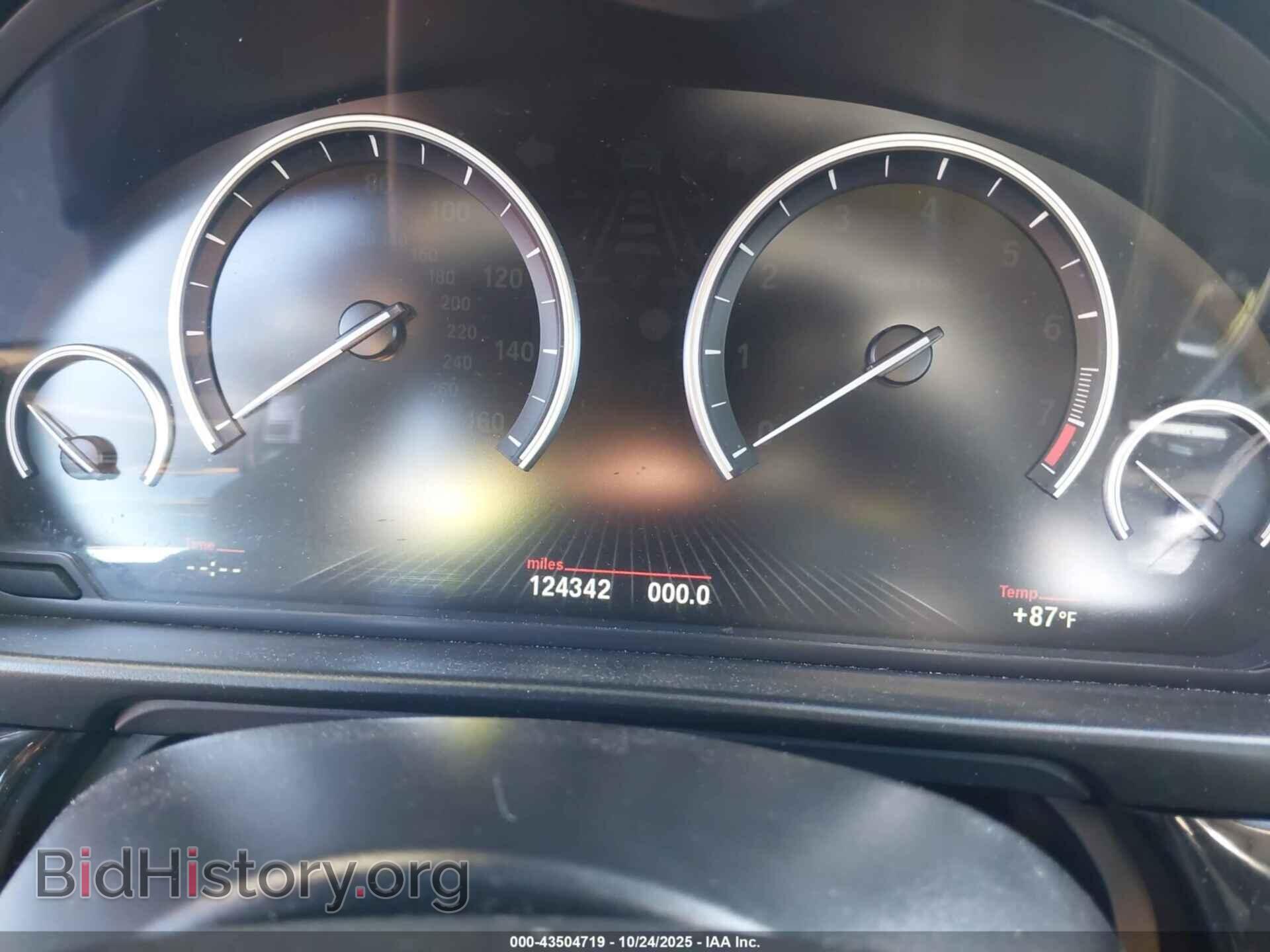 2015 BMW ACTIVEHYBRID 5 - VIN: WBA5E1C52FD221103 - Фото 7