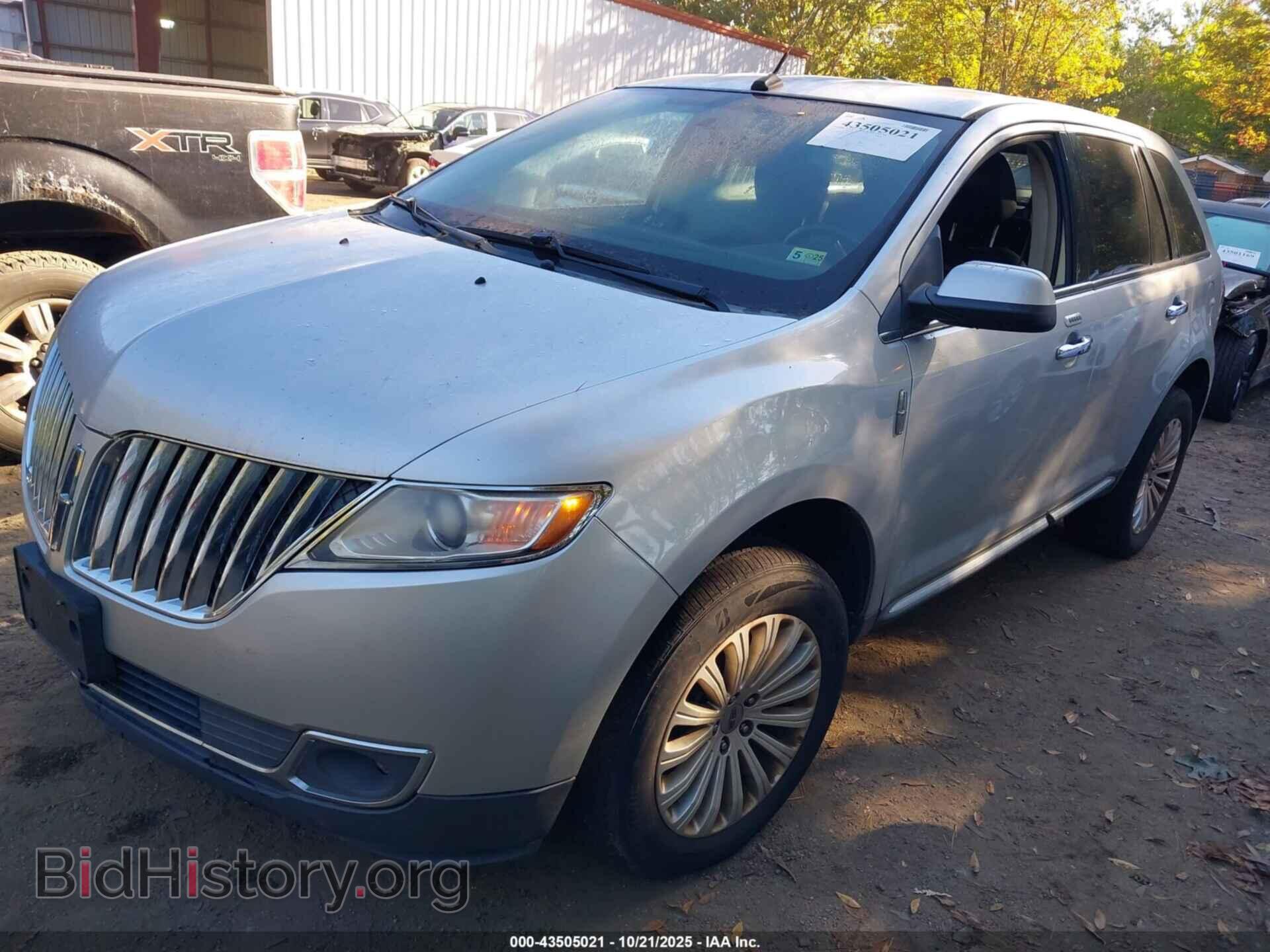 2013 LINCOLN MKX - VIN: 2LMDJ8JK1DBL32627 - Фото 2