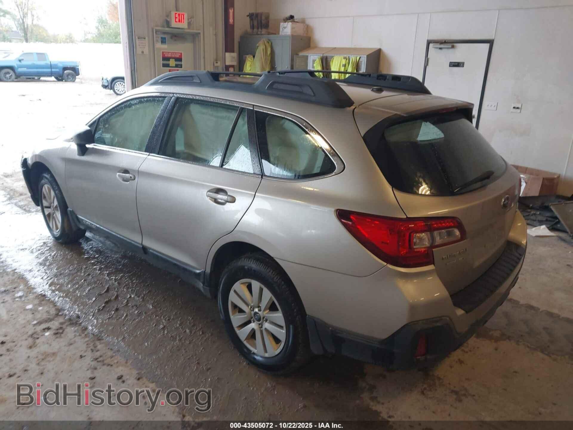2019 SUBARU OUTBACK - VIN: 4S4BSABC2K3397045 - Фото 3