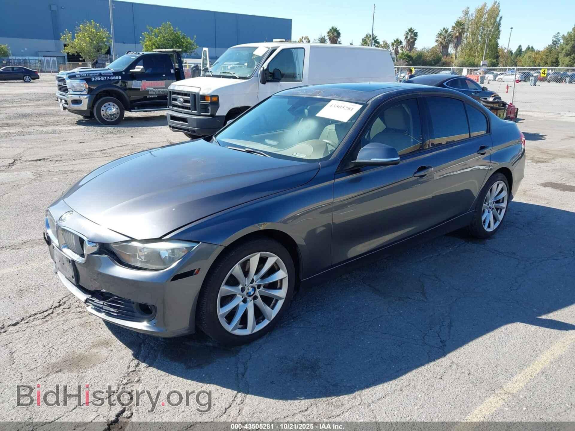 2012 BMW 328I - VIN: WBA3A5C55CF258026 - Фото 2