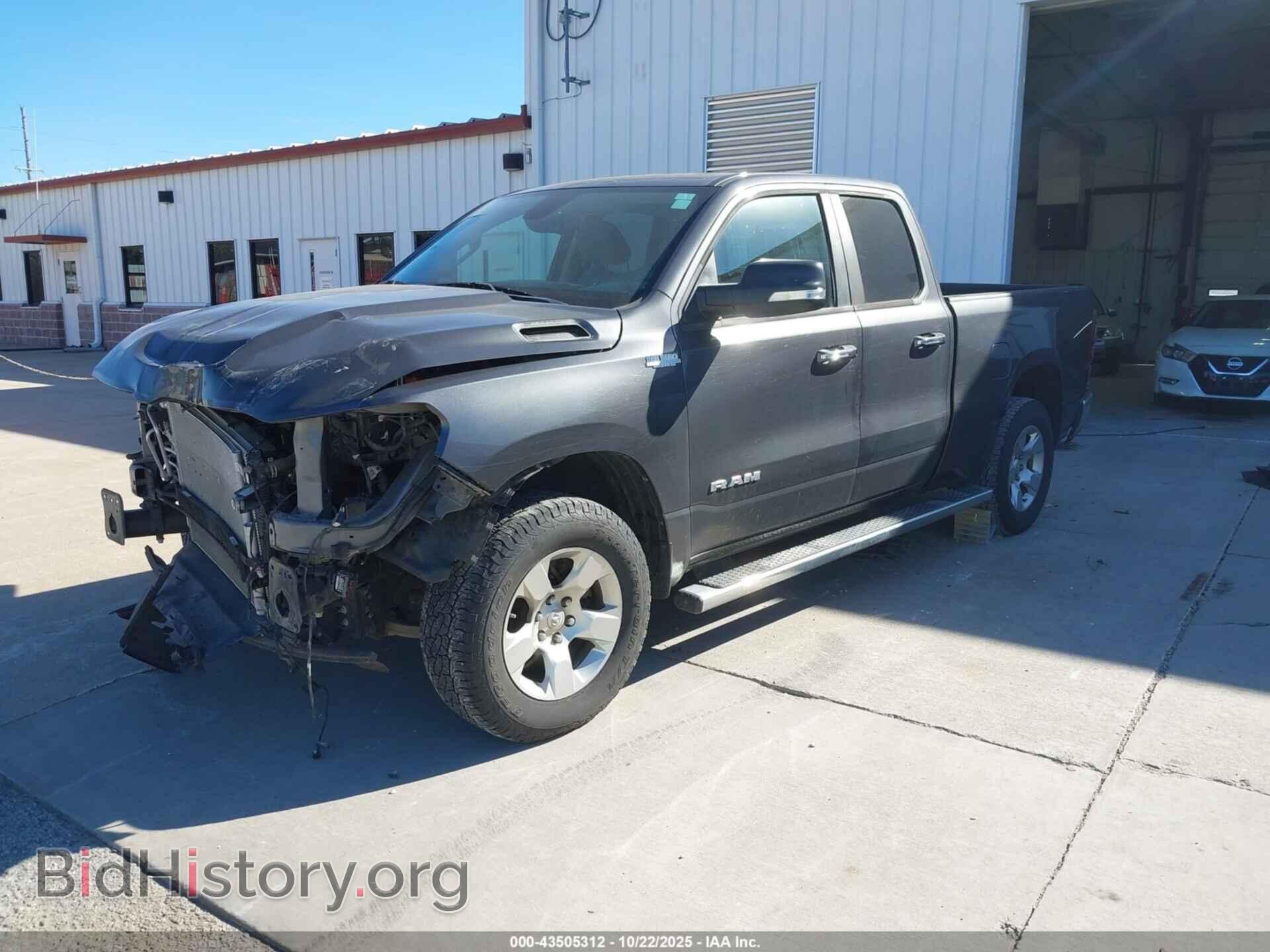 2019 RAM 1500 - VIN: 1C6RRFBG2KN683035 - Фото 2