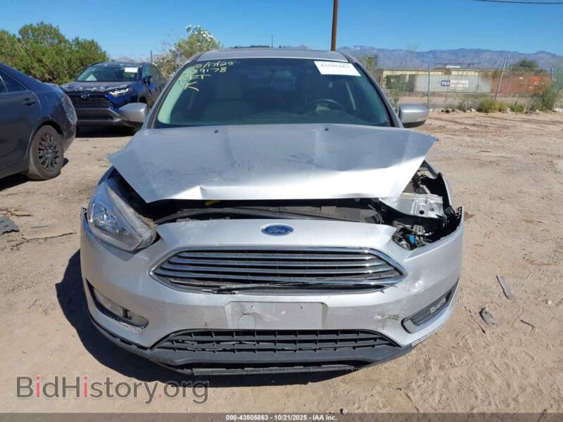 2016 Ford FOCUS (VIN 1FADP3N2XGL246643) — фото 12 из 16