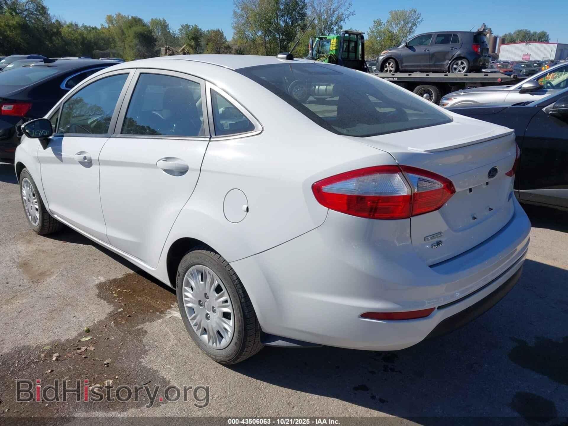 2017 FORD FIESTA - VIN: 3FADP4BE4HM143139 - Фото 3