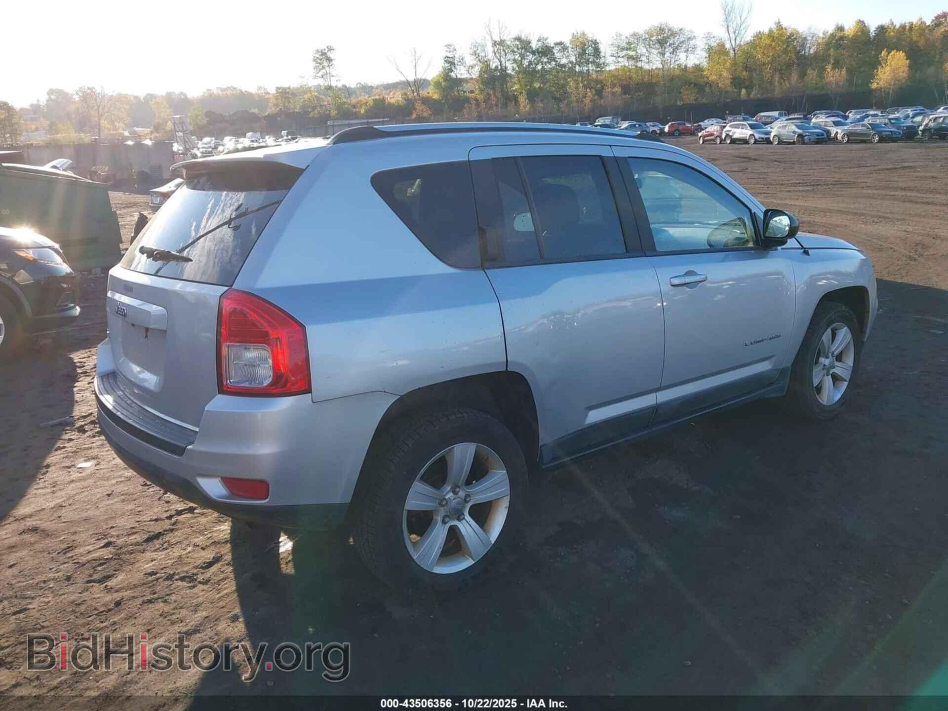 2011 JEEP COMPASS - VIN: 1J4NF1FB7BD164273 - Photo 4