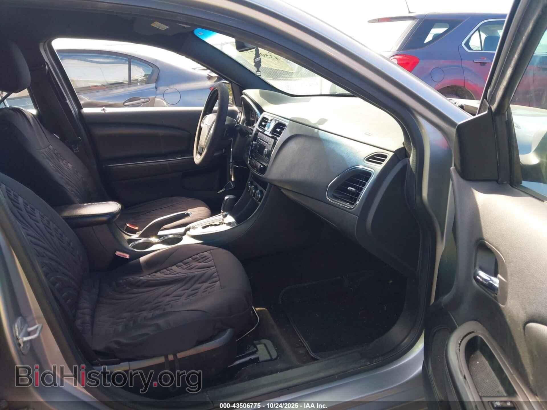 2013 CHRYSLER 200 - VIN: 1C3CCBBB5DN513837 - Фото 5
