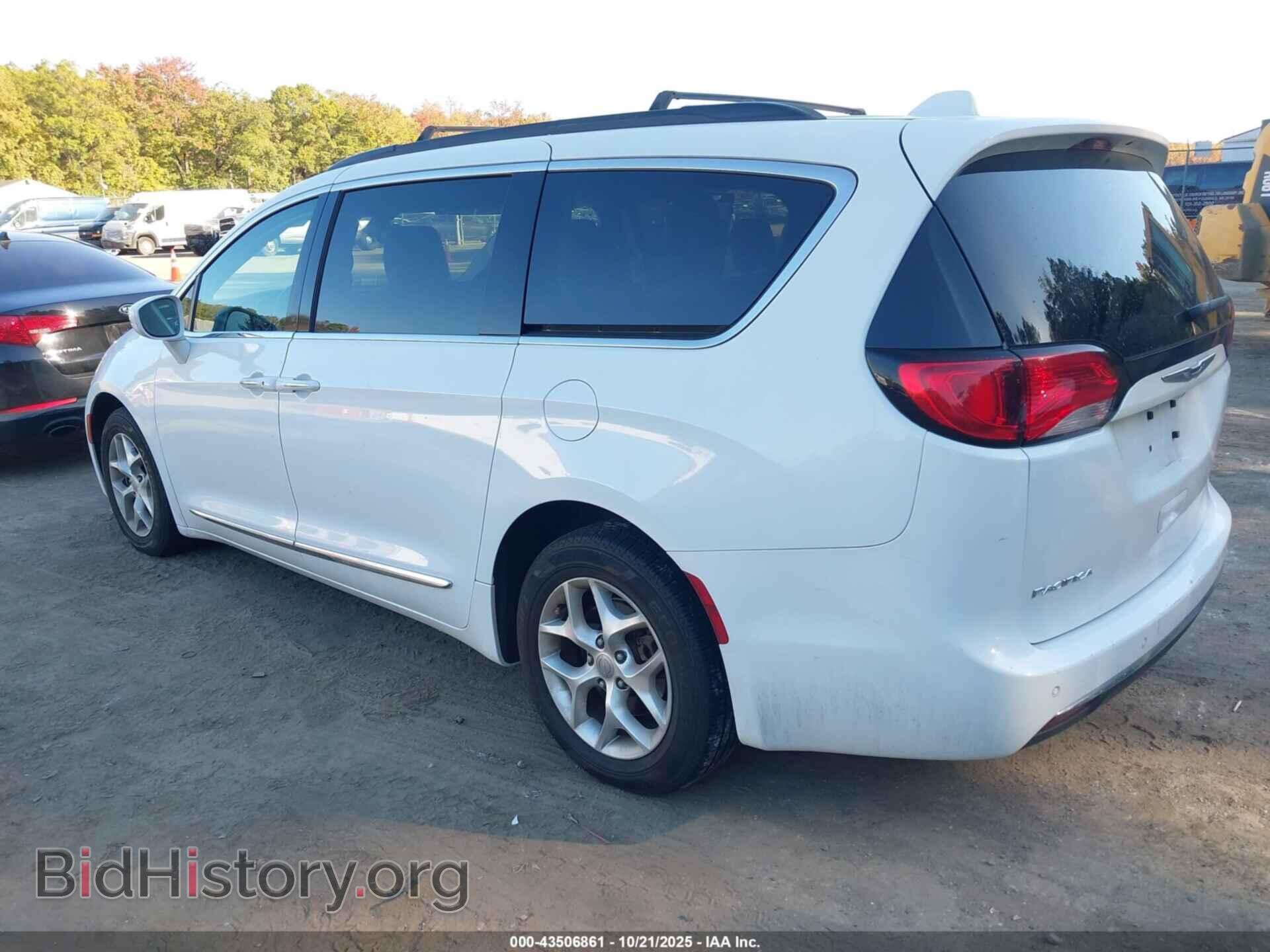 2017 CHRYSLER PACIFICA - VIN: 2C4RC1BG2HR816207 - Фото 3