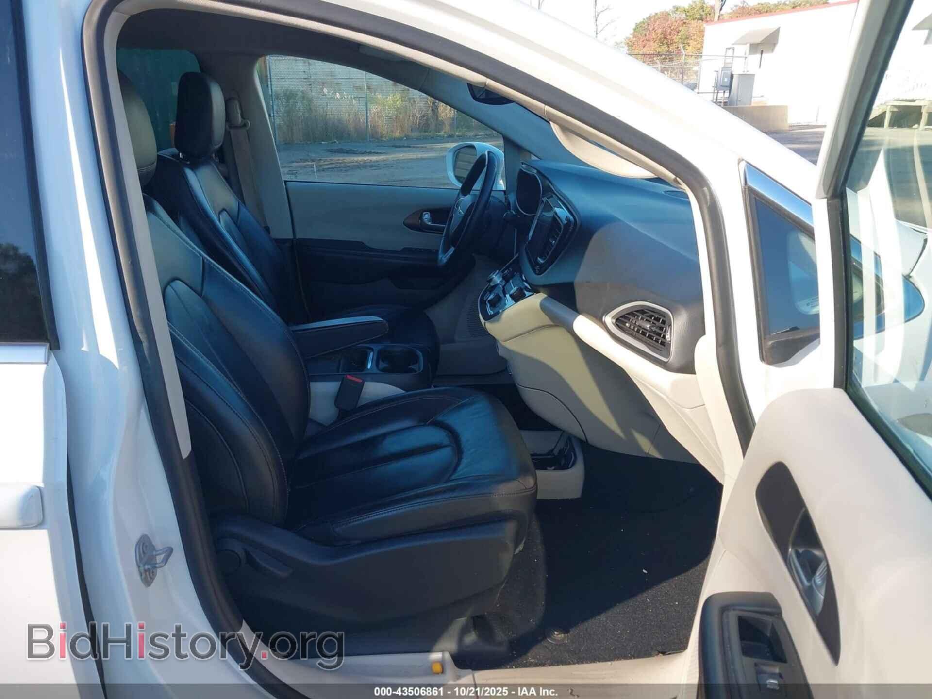 2017 CHRYSLER PACIFICA - VIN: 2C4RC1BG2HR816207 - Фото 5
