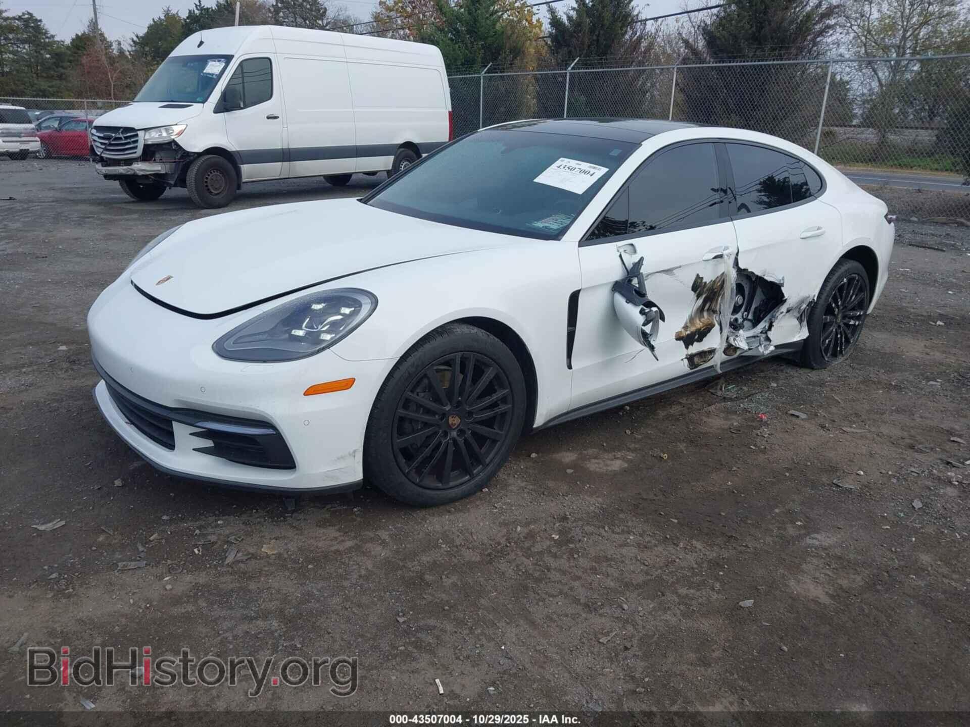 2017 PORSCHE PANAMERA - VIN: WP0AA2A76HL101935 - Фото 2