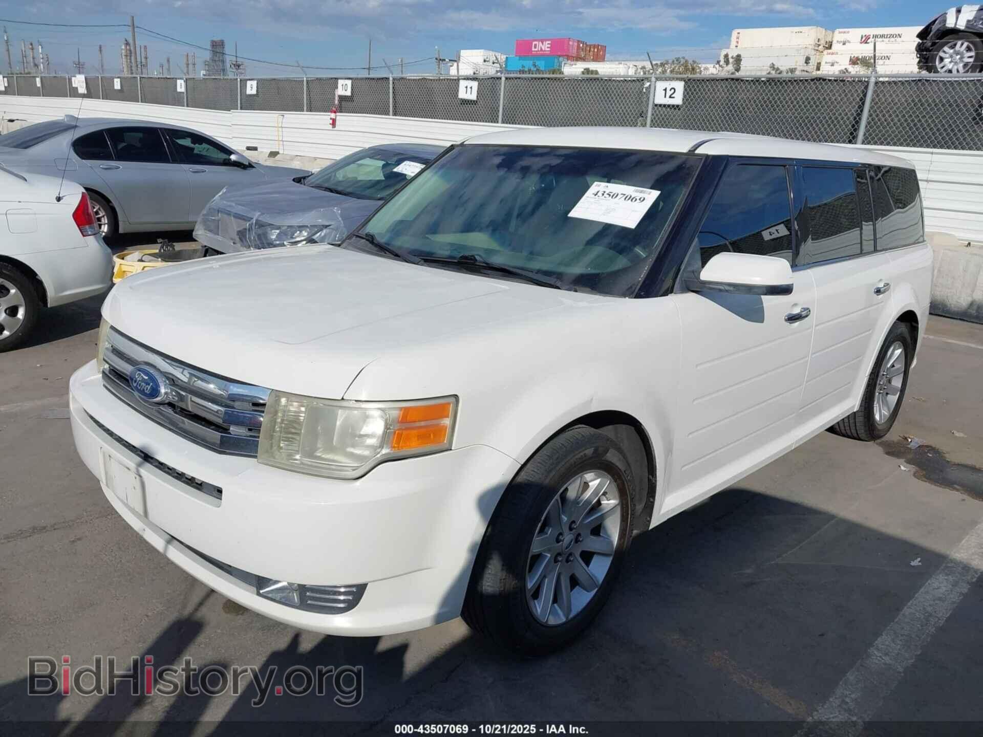 2011 FORD FLEX - VIN: 2FMGK5CC5BBD27809 - Фото 2