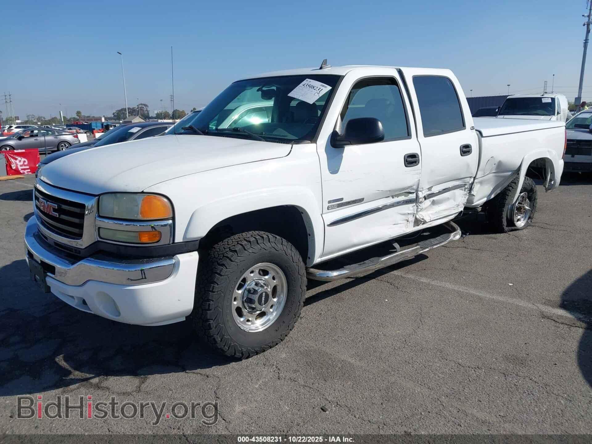 2006 GMC SIERRA 2500HD - VIN: 1GTHC23D86F215698 - Фото 2