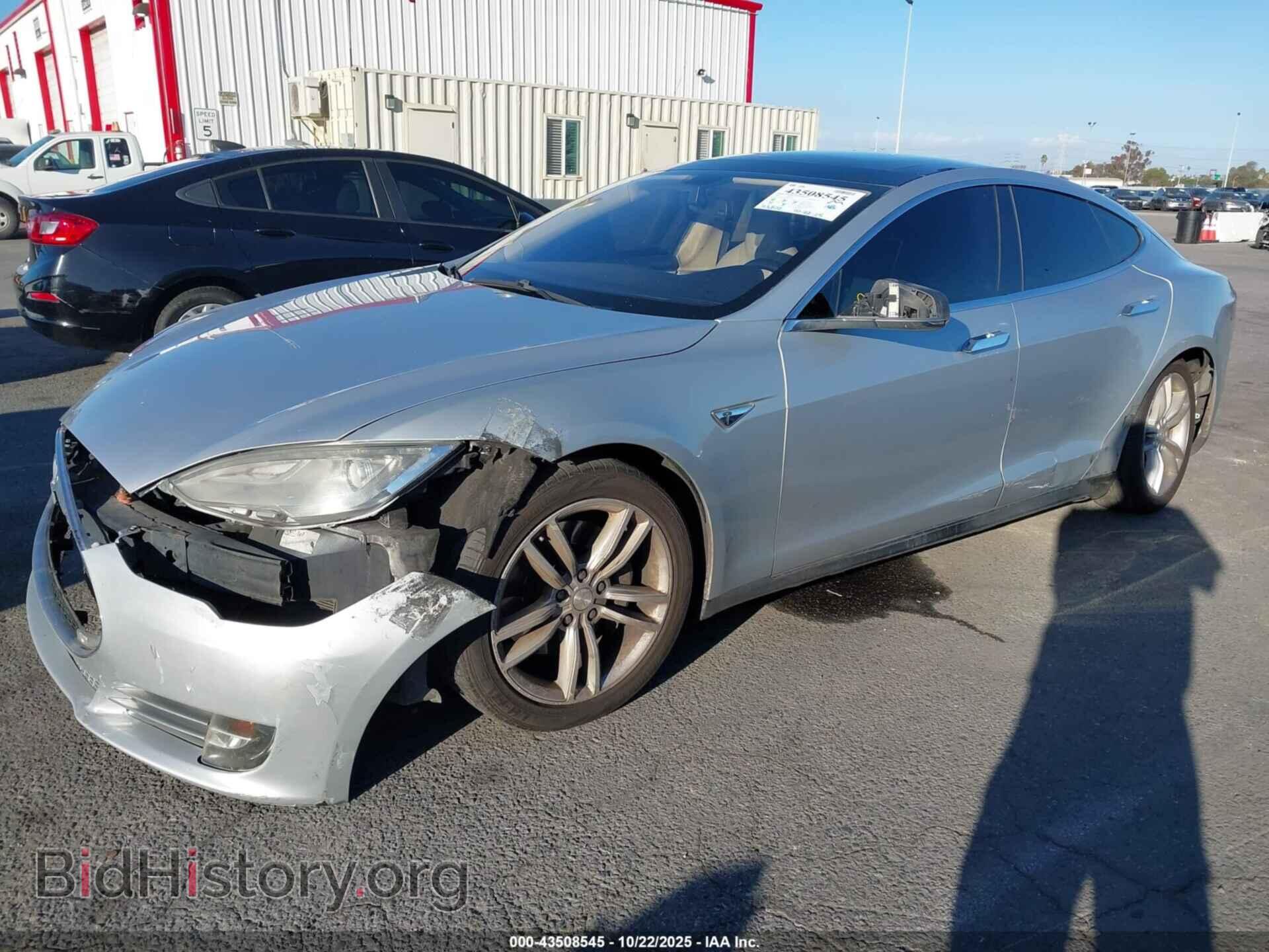 2014 TESLA MODEL S - VIN: 5YJSA1H12EFP41462 - Photo 2