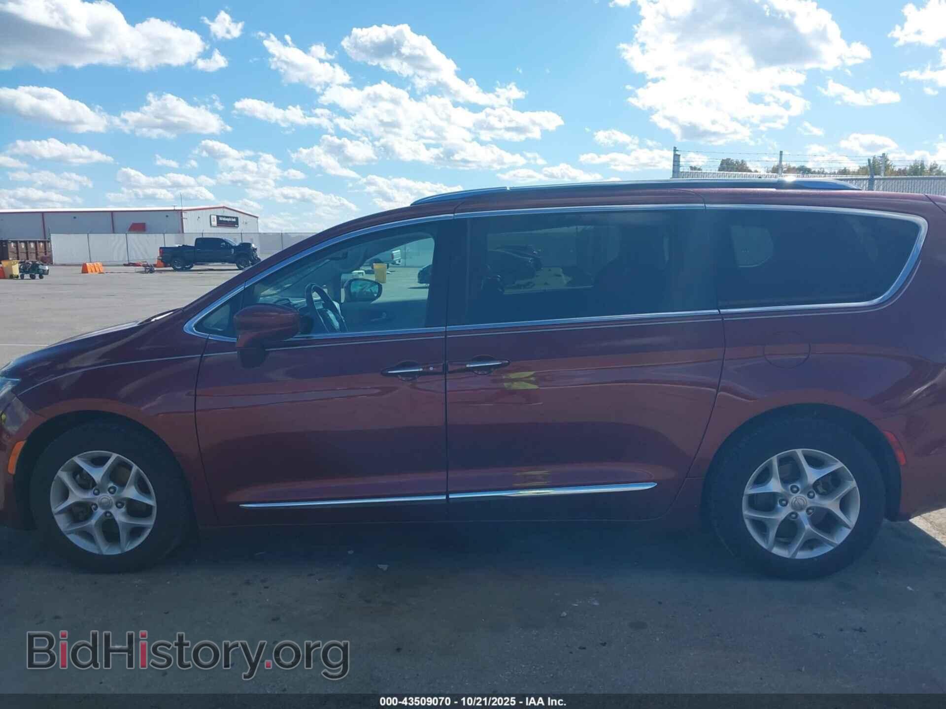 2017 CHRYSLER PACIFICA - VIN: 2C4RC1EG5HR614246 - Photo 14