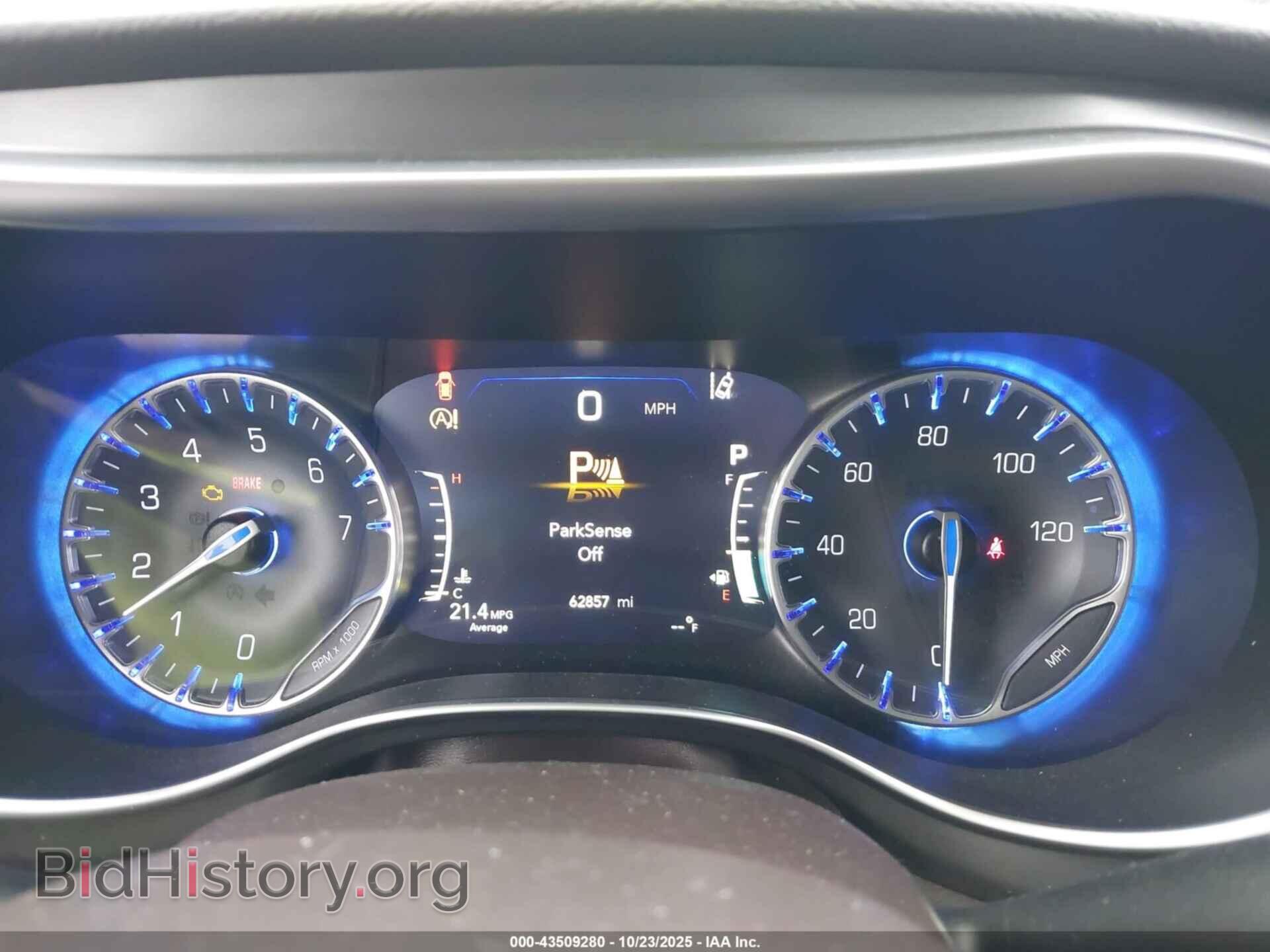 2019 CHRYSLER PACIFICA - VIN: 2C4RC1EGXKR702796 - Фото 7