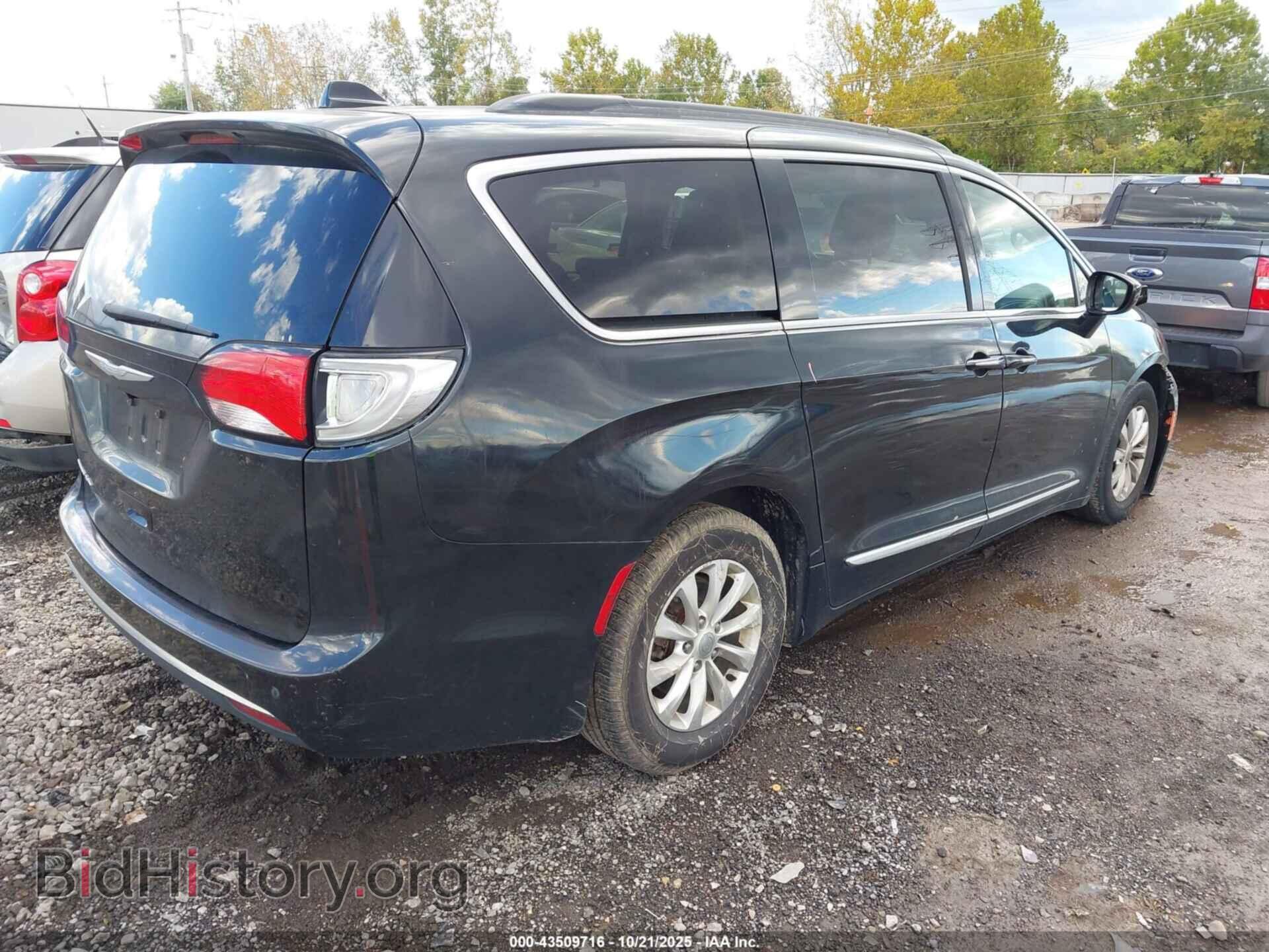 2017 CHRYSLER PACIFICA - VIN: 2C4RC1BG1HR730306 - Фото 4