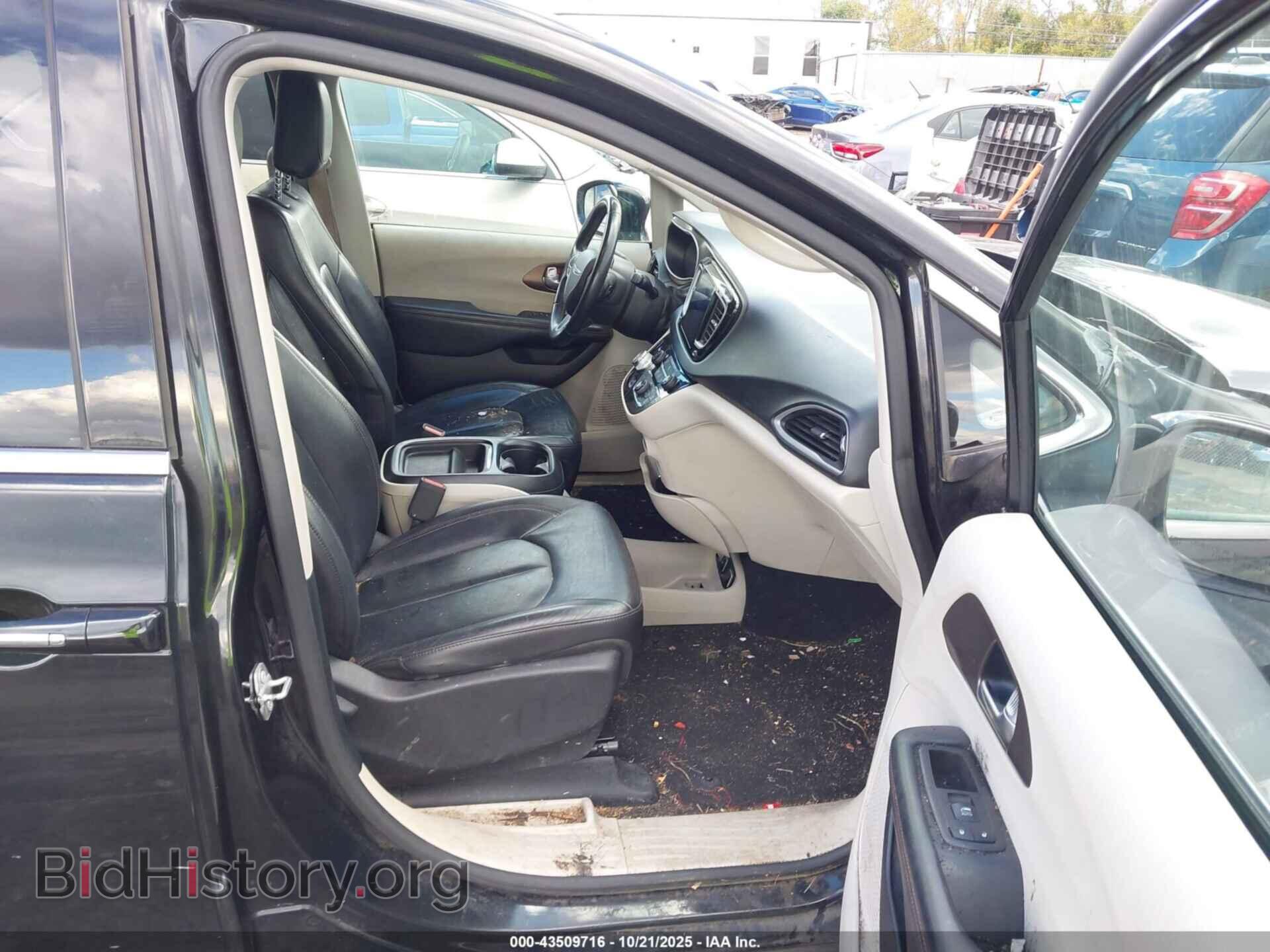 2017 CHRYSLER PACIFICA - VIN: 2C4RC1BG1HR730306 - Фото 5