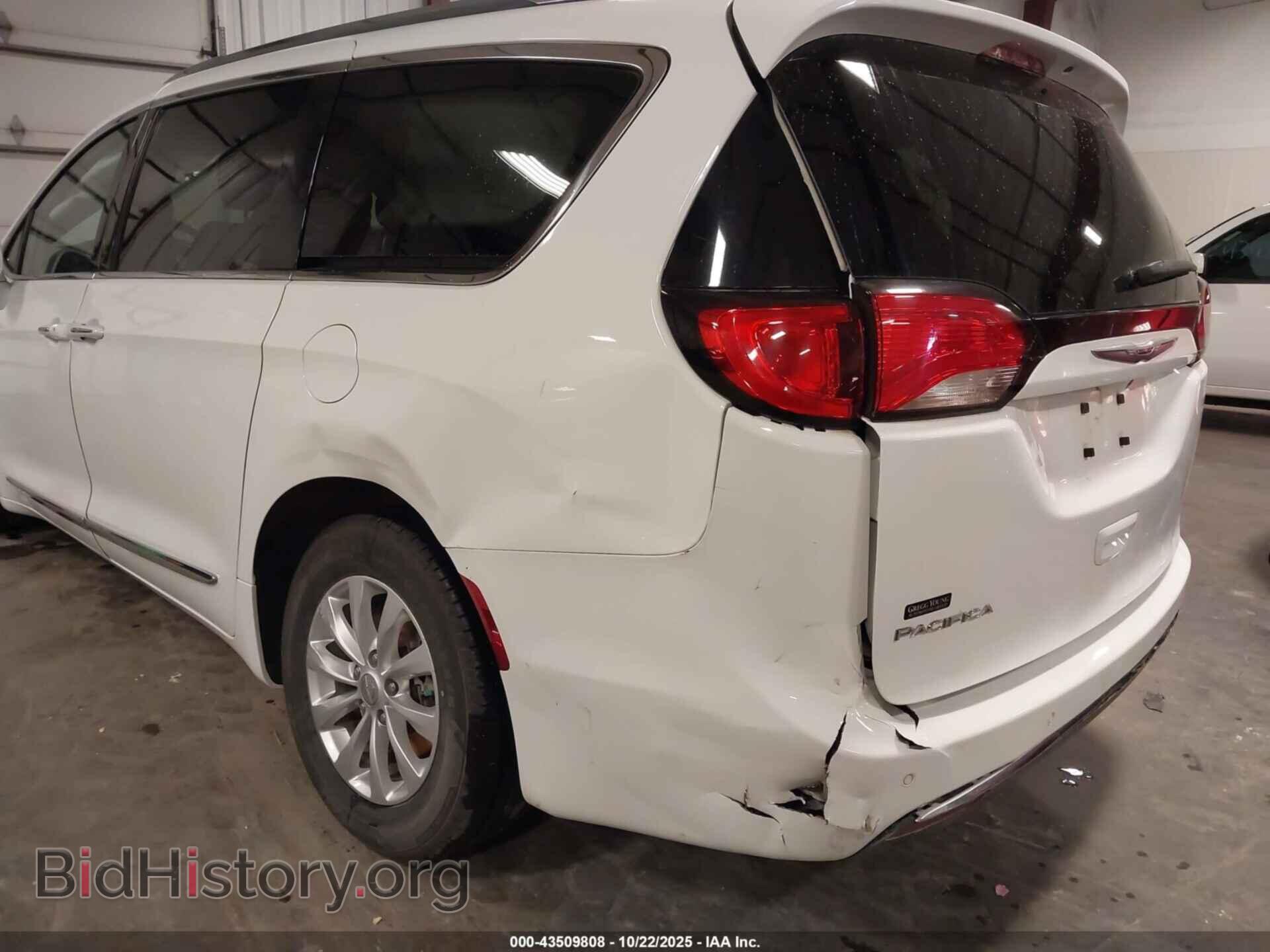 2020 CHRYSLER PACIFICA - VIN: 2C4RC1BG2LR112890 - Фото 6