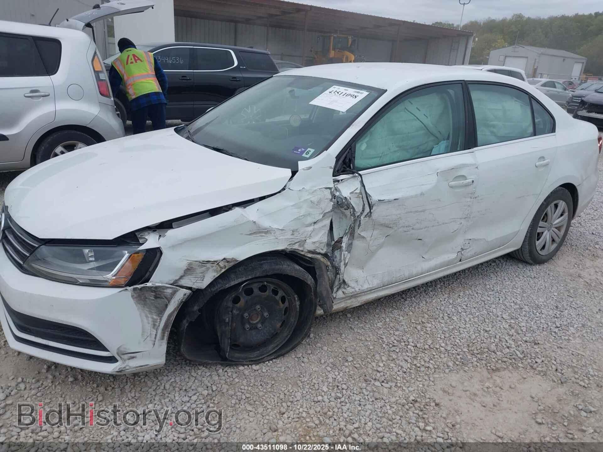 2017 VOLKSWAGEN JETTA - VIN: 3VW2B7AJ9HM235439 - Фото 6