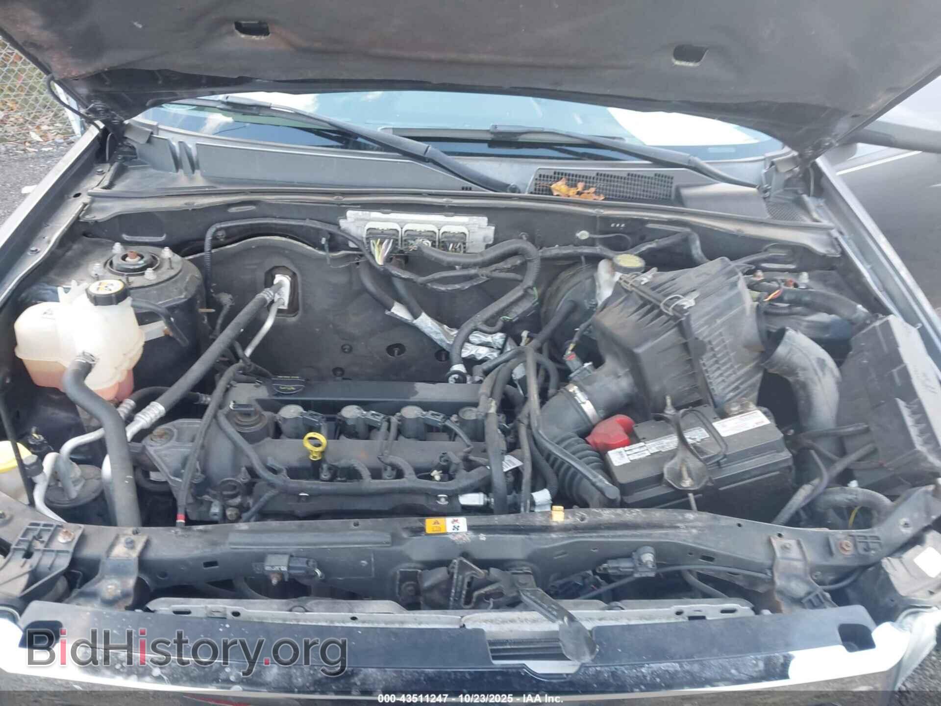 2011 FORD ESCAPE - VIN: 1FMCU0E73BKC37348 - Фото 10