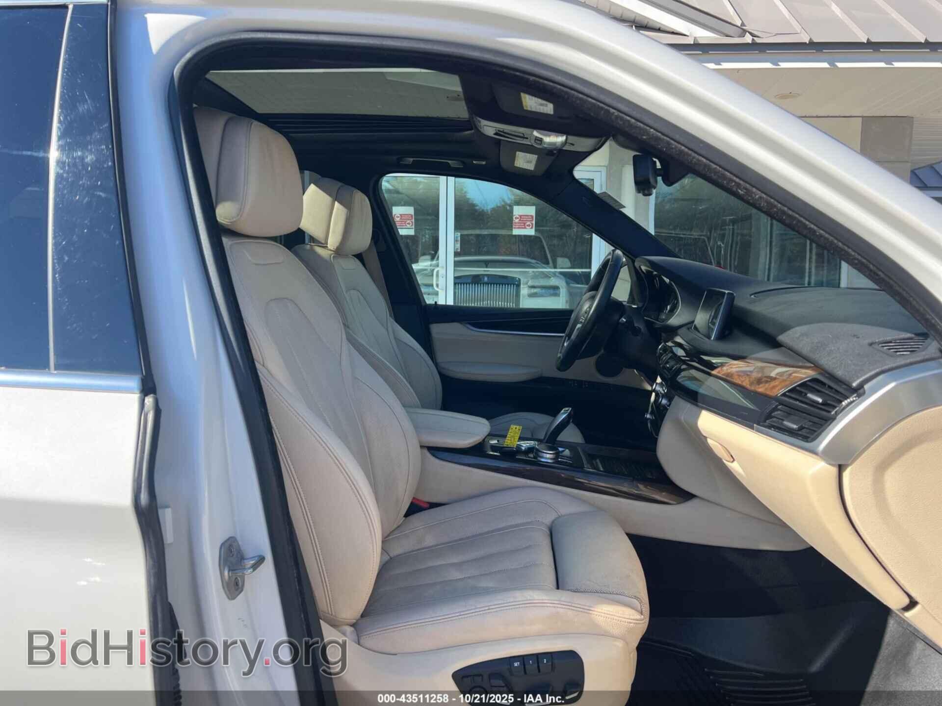 2017 BMW X5 - VIN: 5UXKR0C58H0U52844 - Фото 5