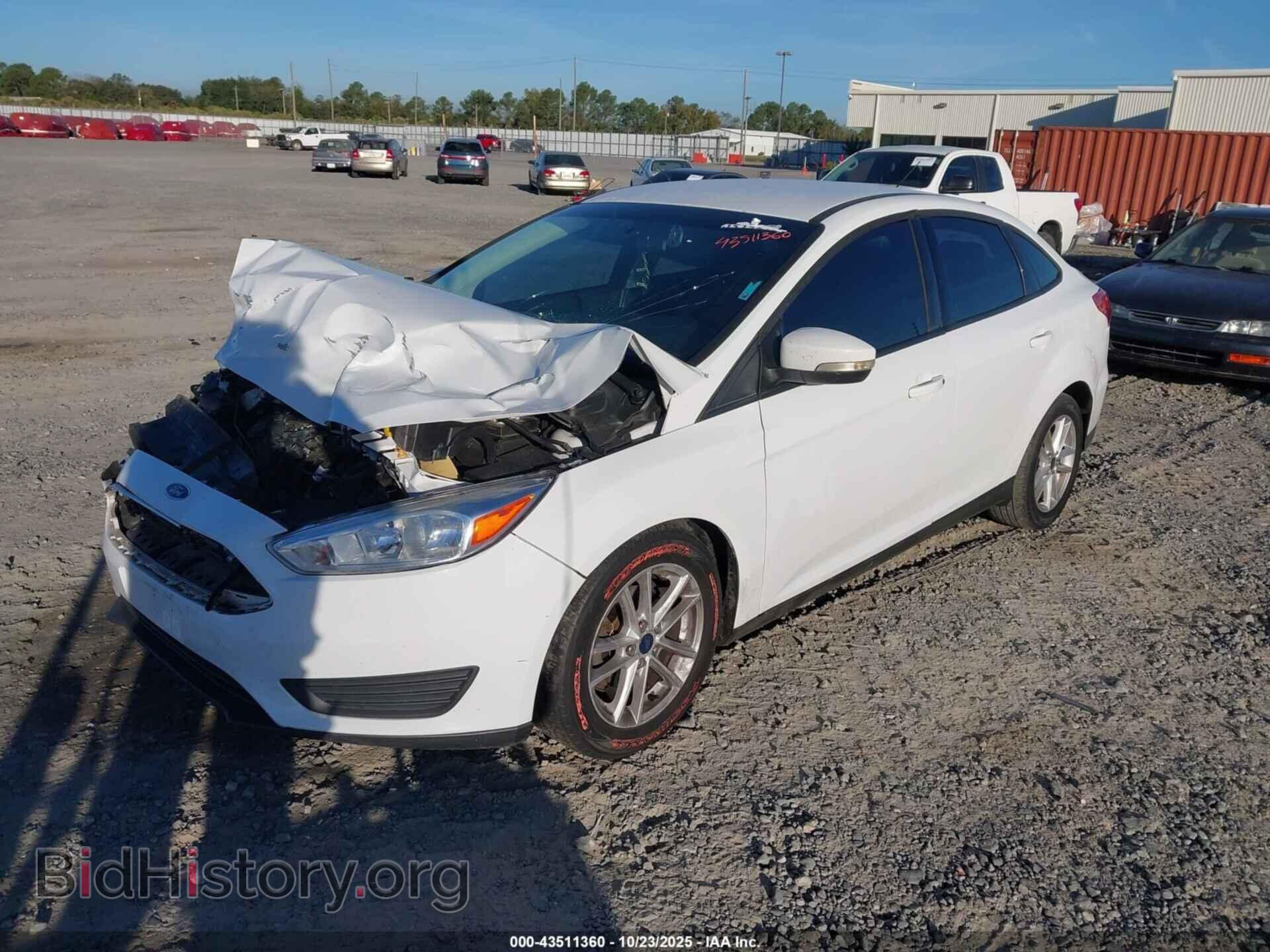 2016 FORD FOCUS - VIN: 1FADP3F25GL239100 - Фото 2