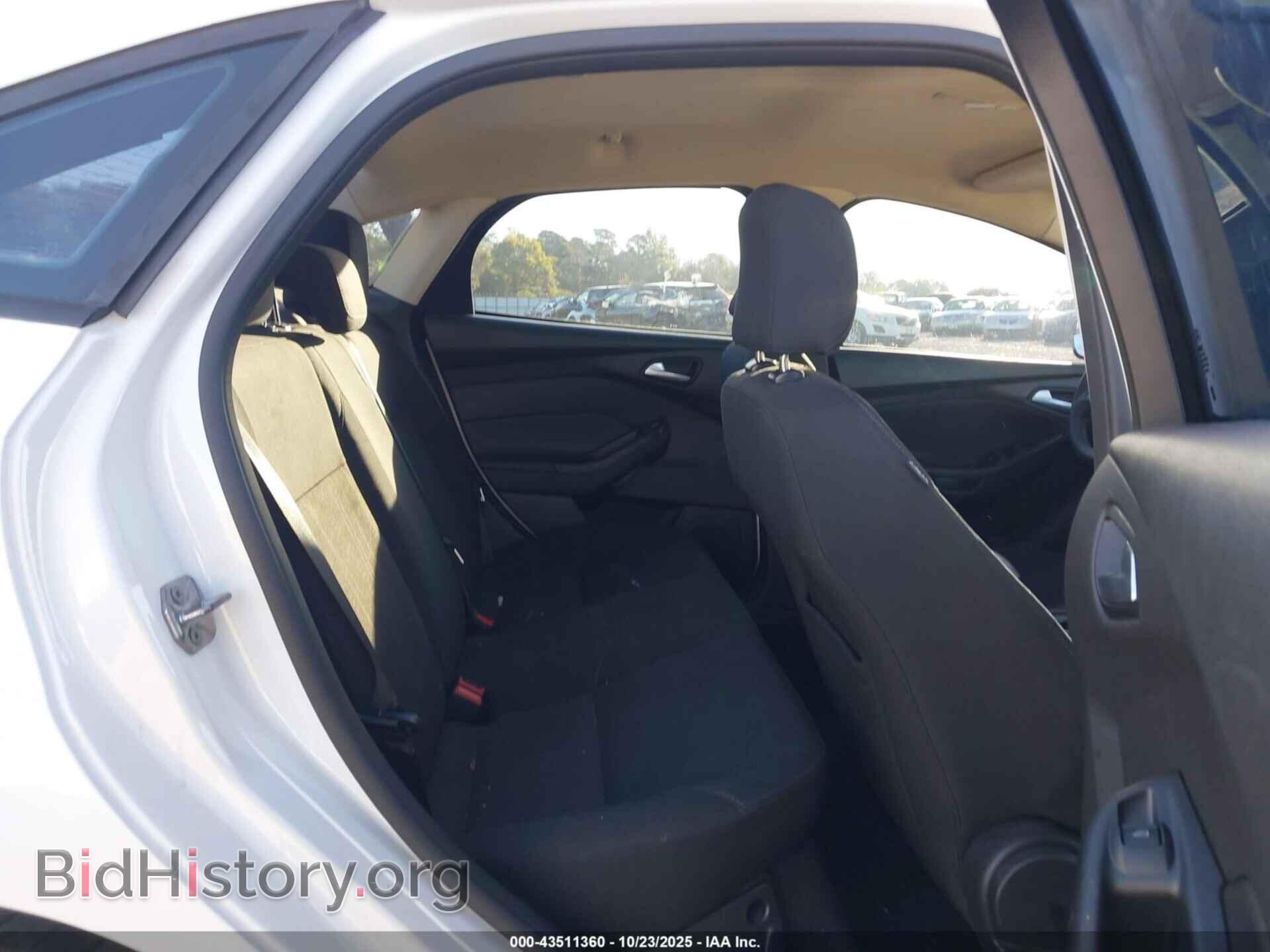 2016 FORD FOCUS - VIN: 1FADP3F25GL239100 - Фото 8