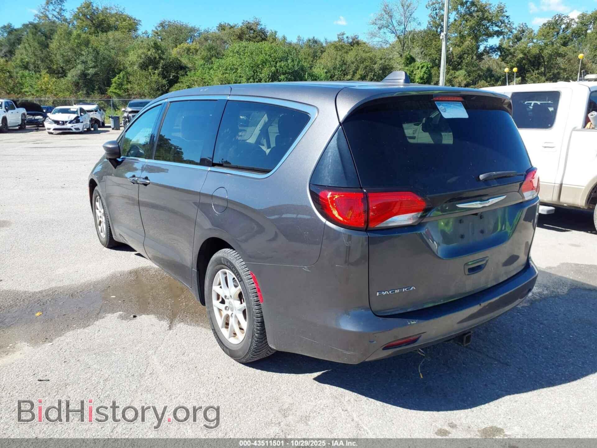 2017 CHRYSLER PACIFICA - VIN: 2C4RC1DG6HR552518 - Фото 3