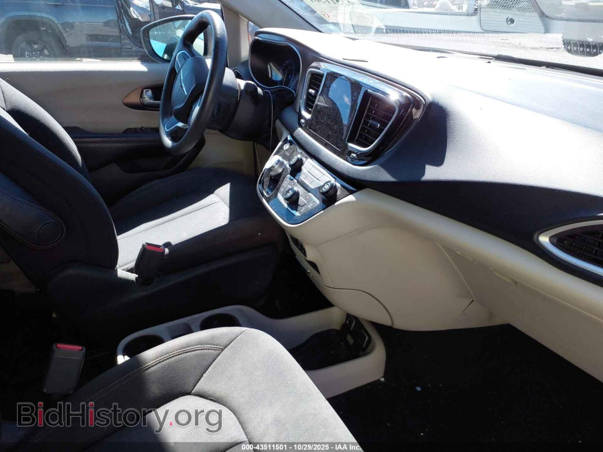 2017 CHRYSLER PACIFICA - VIN: 2C4RC1DG6HR552518 - Фото 5