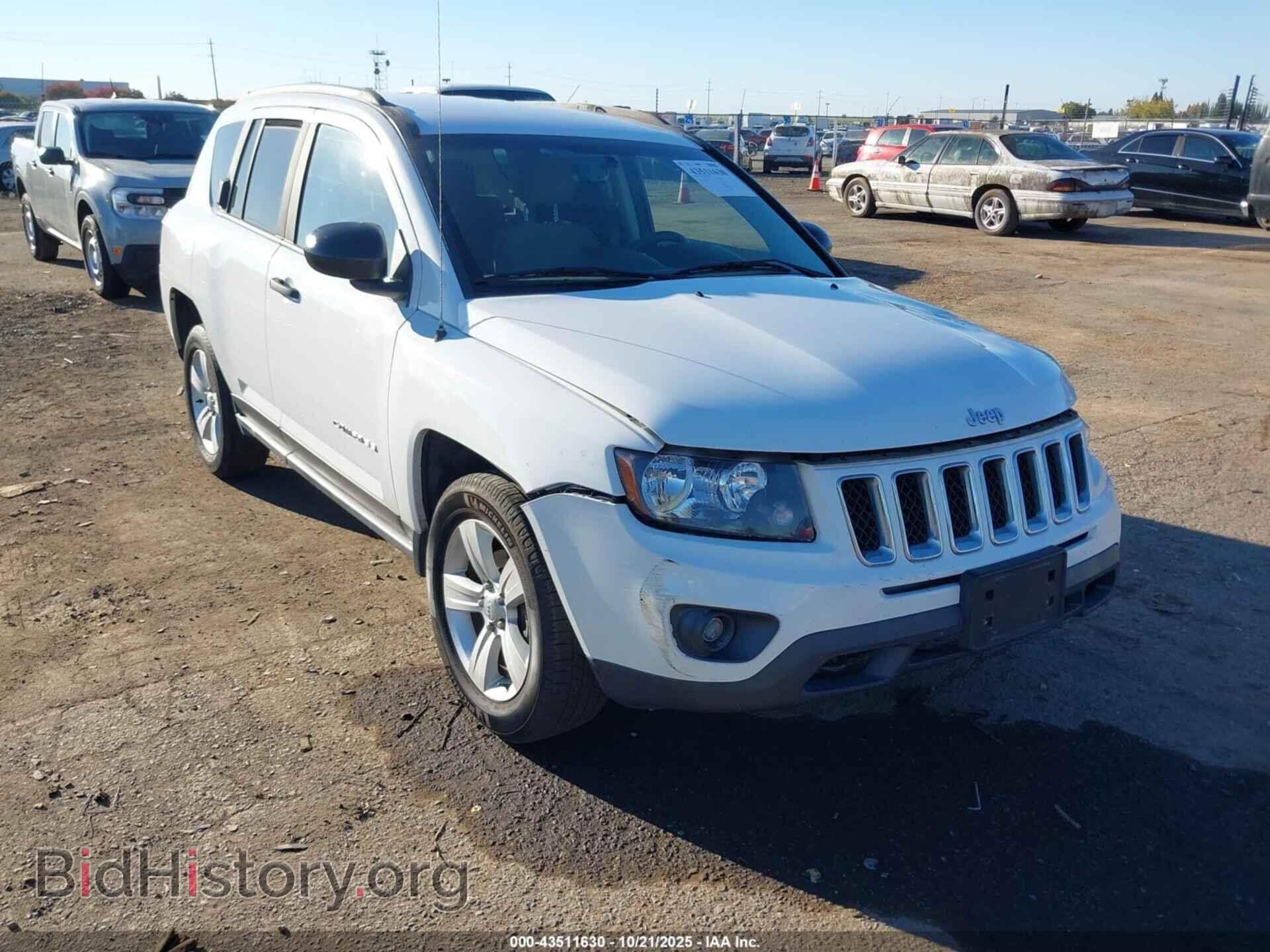 Photo 1C4NJDBB8ED854968 - JEEP COMPASS 2014