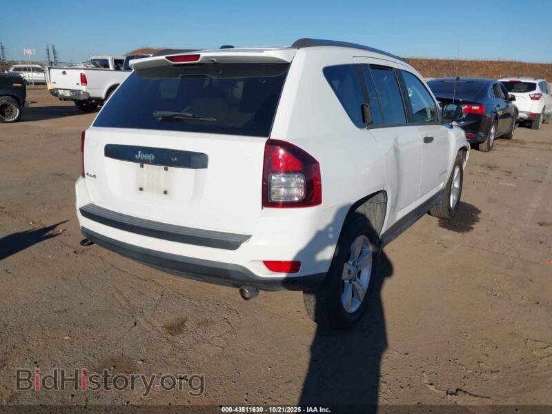 2014 Jeep COMPASS (VIN 1C4NJDBB8ED854968) — photo 4 of 16