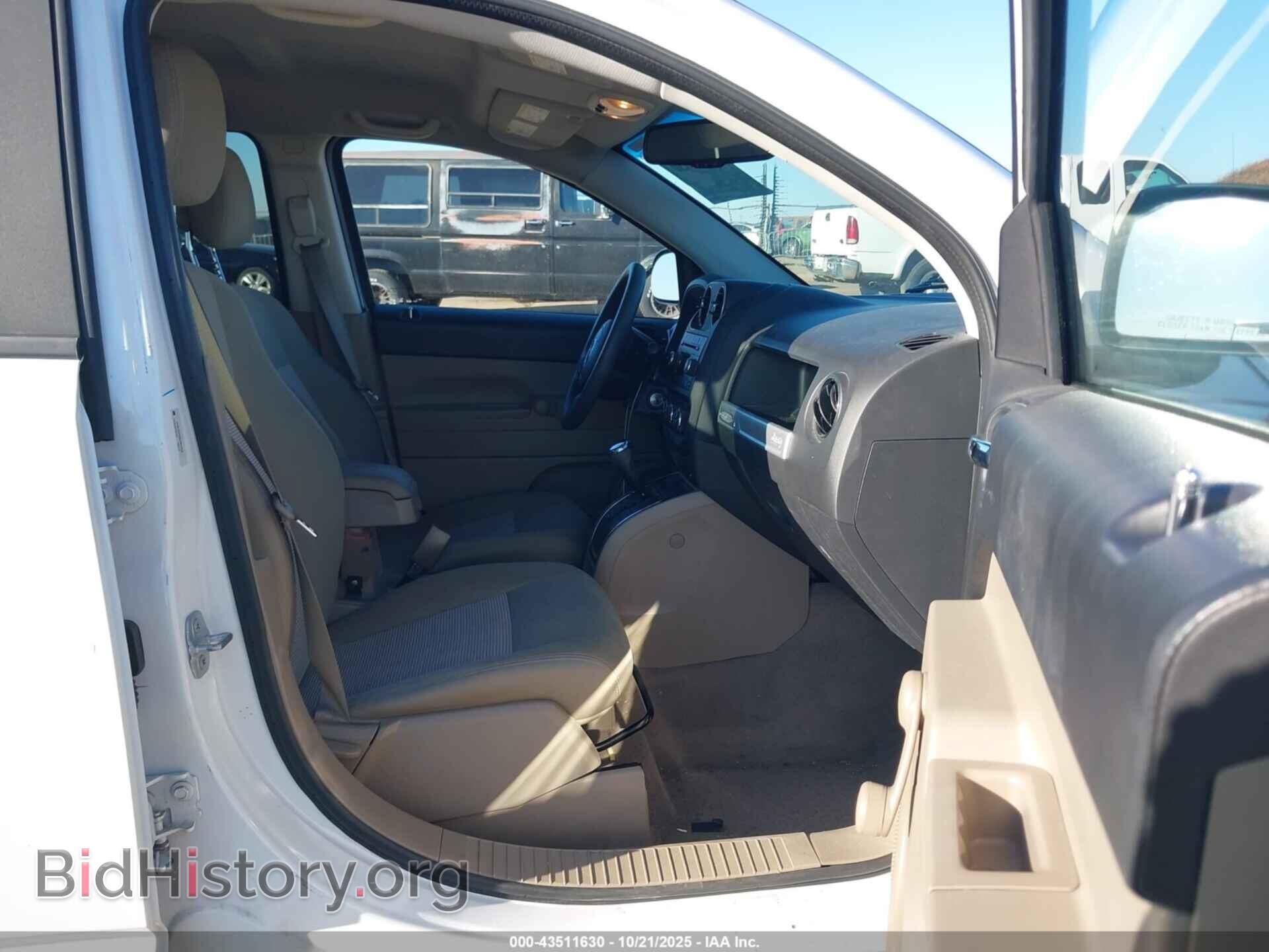 2014 JEEP COMPASS - VIN: 1C4NJDBB8ED854968 - Фото 5