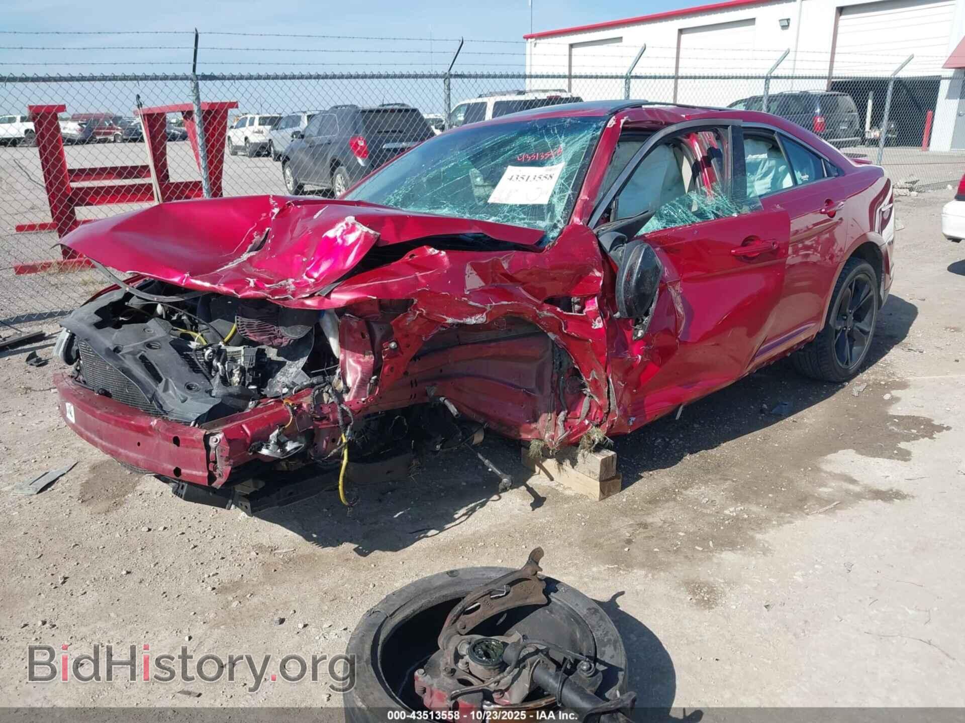 2011 FORD TAURUS - VIN: 1FAHP2KTXBG101192 - Фото 2