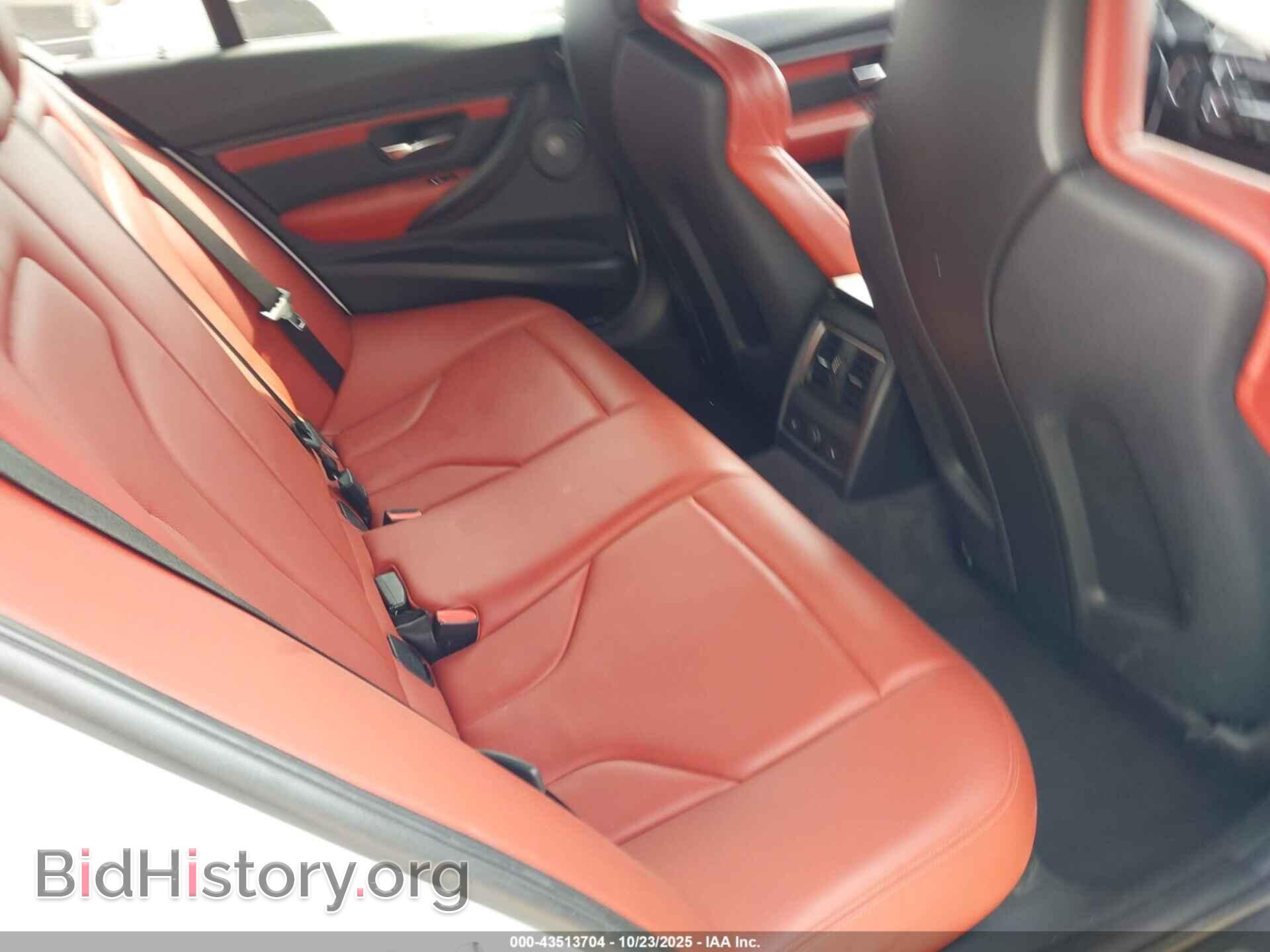 2018 BMW M3 - VIN: WBS8M9C58J5L01017 - Photo 8