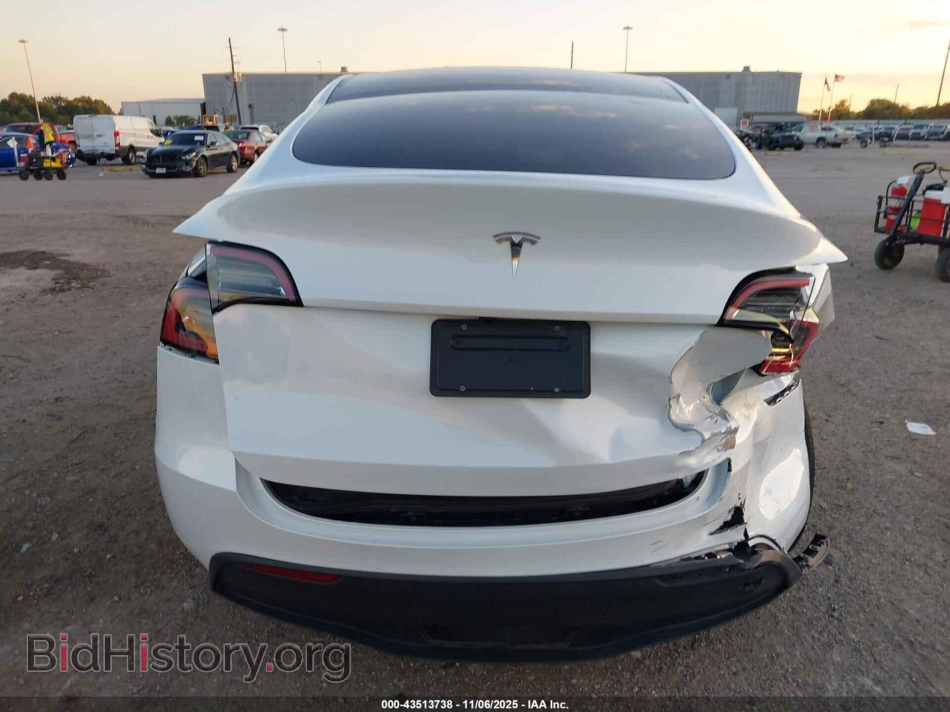 2024 TESLA MODEL Y - VIN: 7SAYGDED1RF057035 - Фото 19