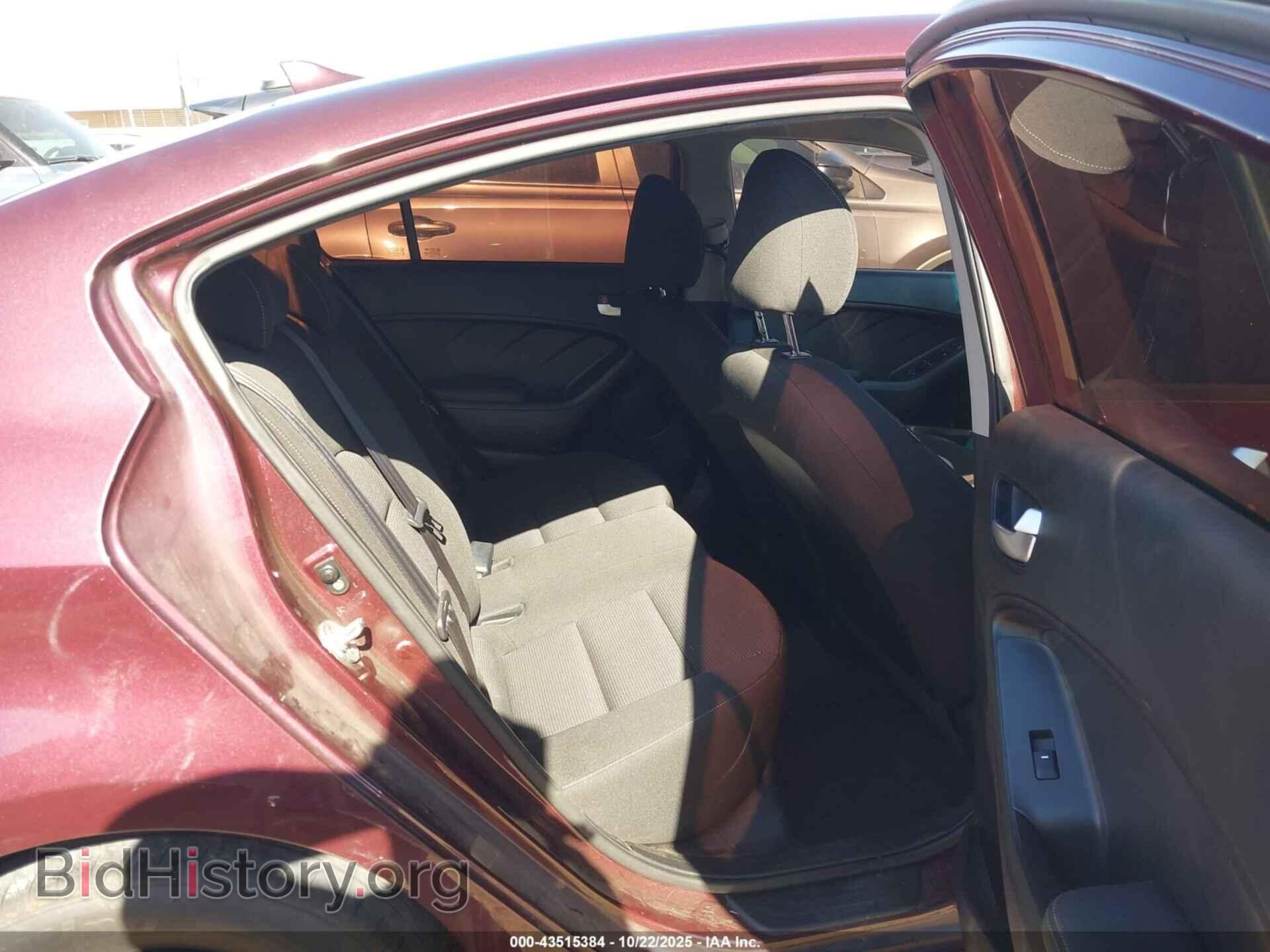 2017 KIA FORTE - VIN: 3KPFK4A75HE061242 - Фото 8