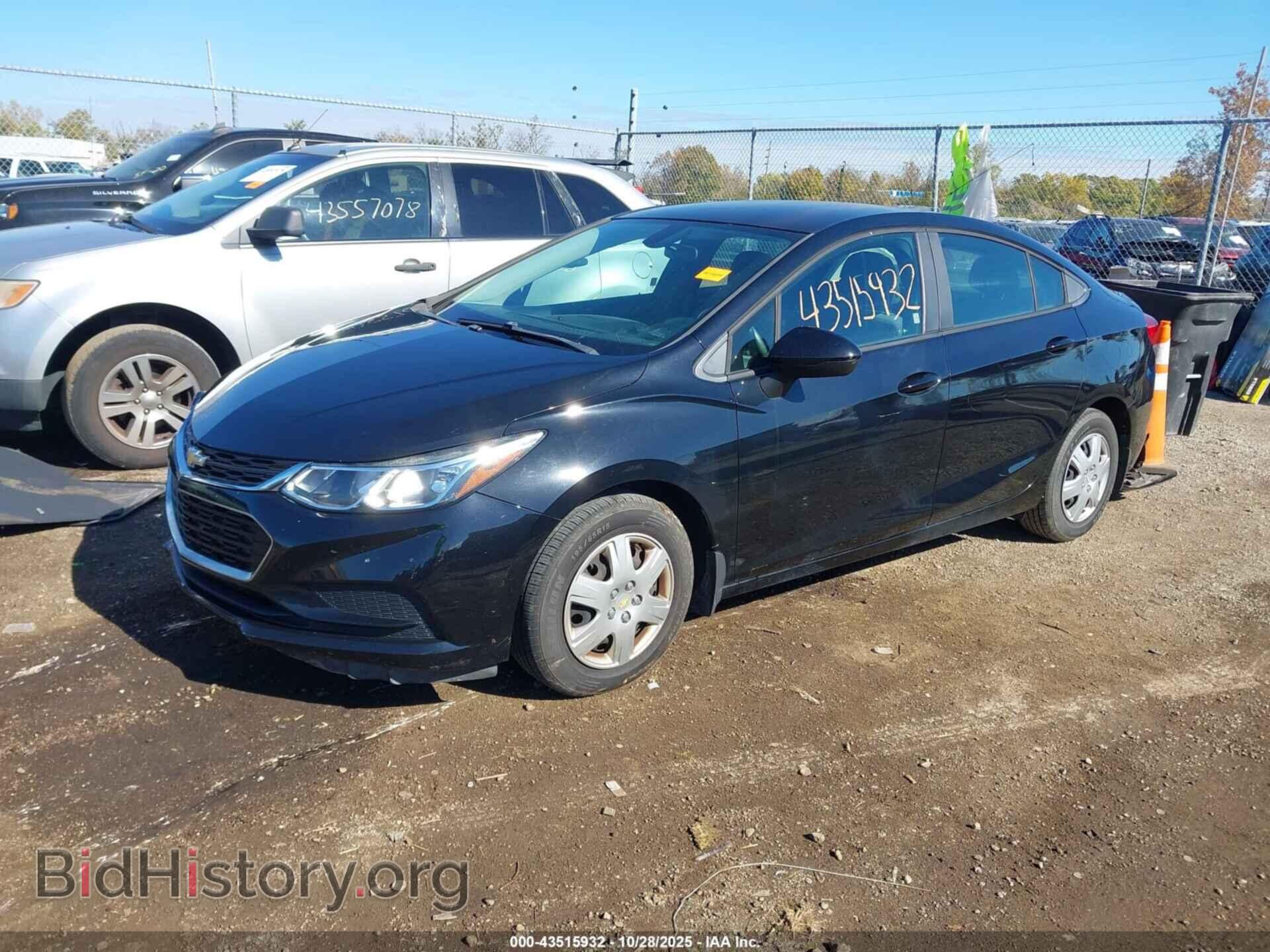 2018 CHEVROLET CRUZE - VIN: 1G1BC5SM8J7228357 - Фото 2