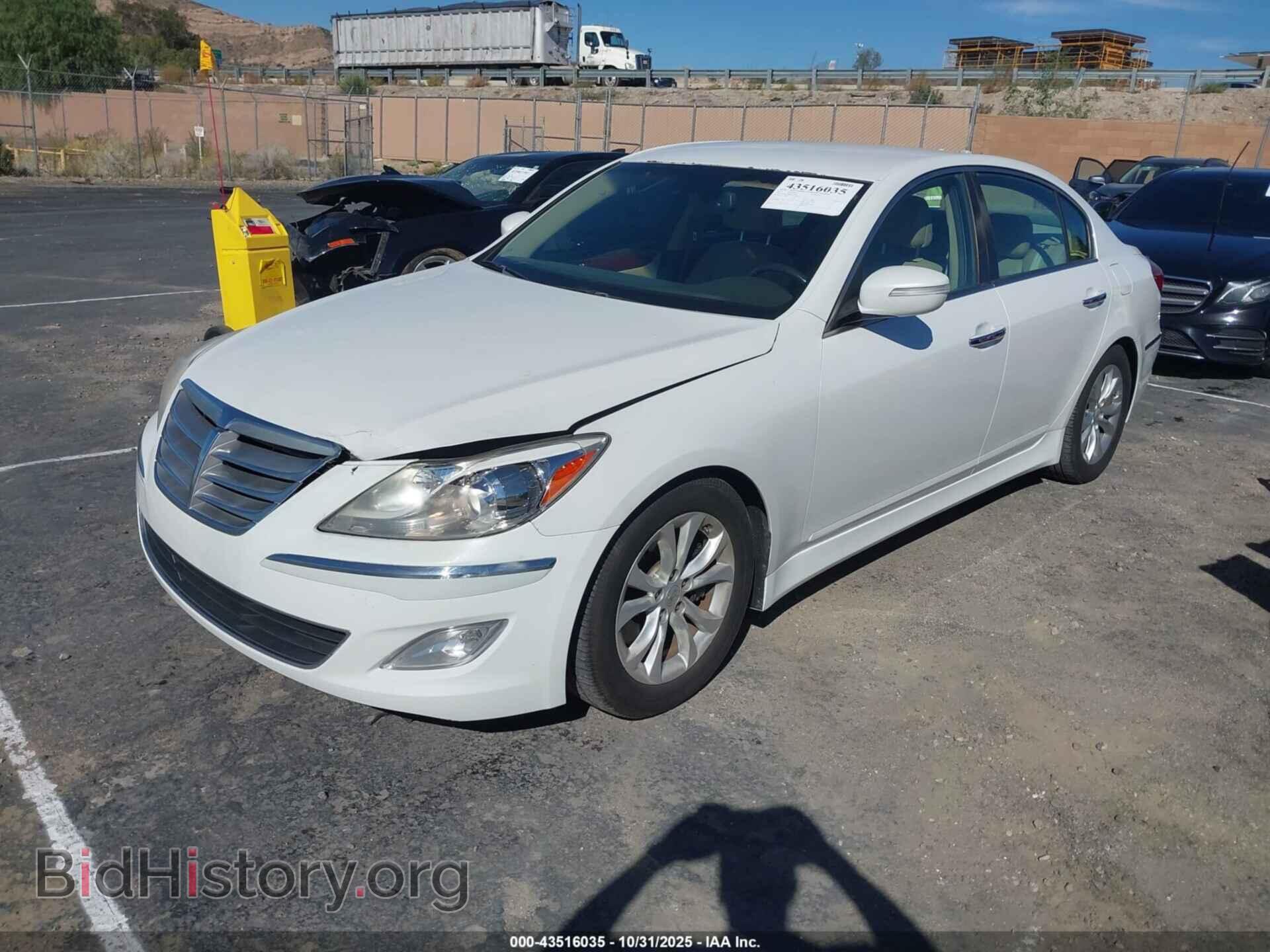 2013 HYUNDAI GENESIS - VIN: KMHGC4DD9DU209225 - Фото 2
