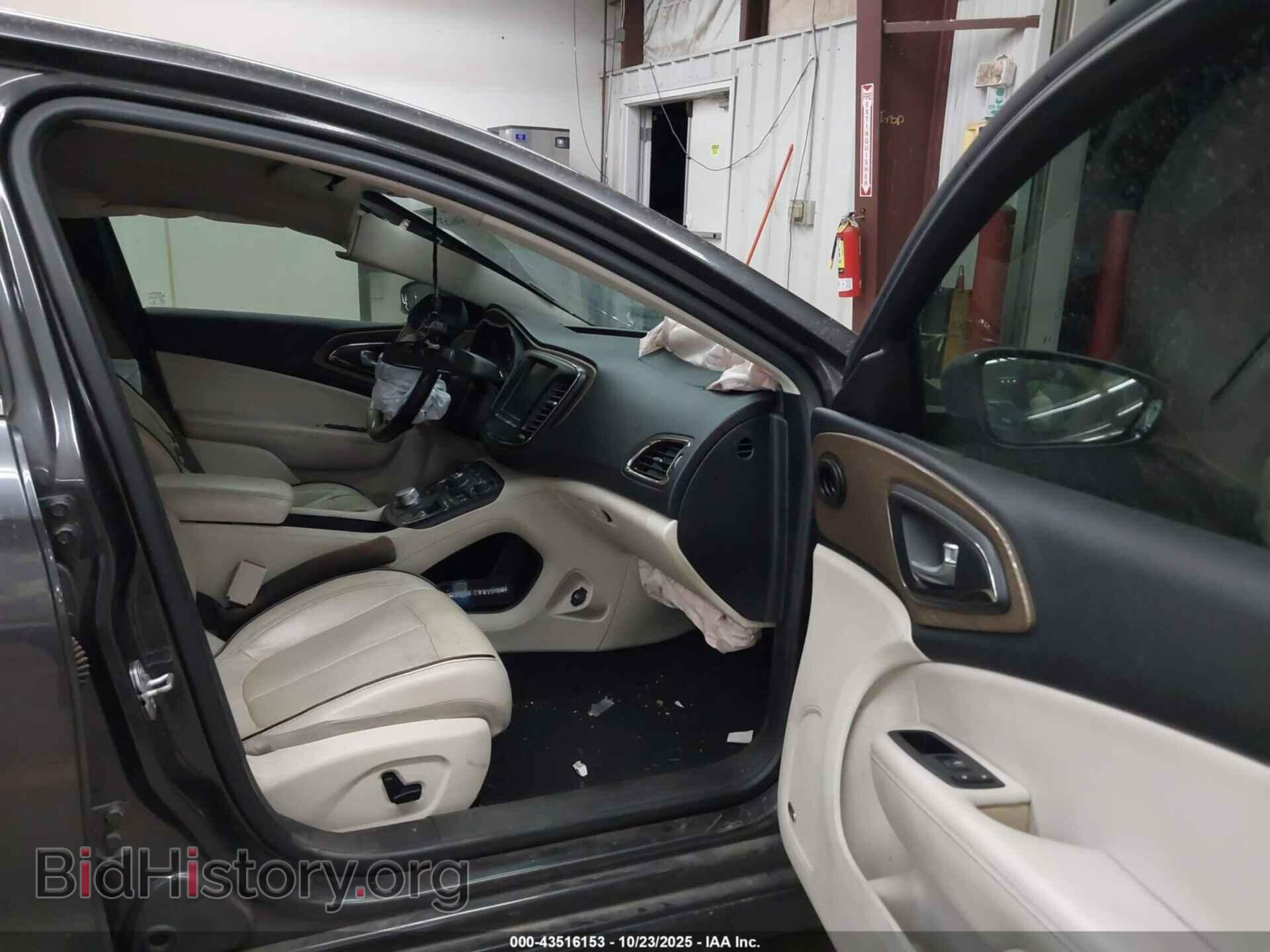 2015 CHRYSLER 200 - VIN: 1C3CCCCB7FN645828 - Фото 5