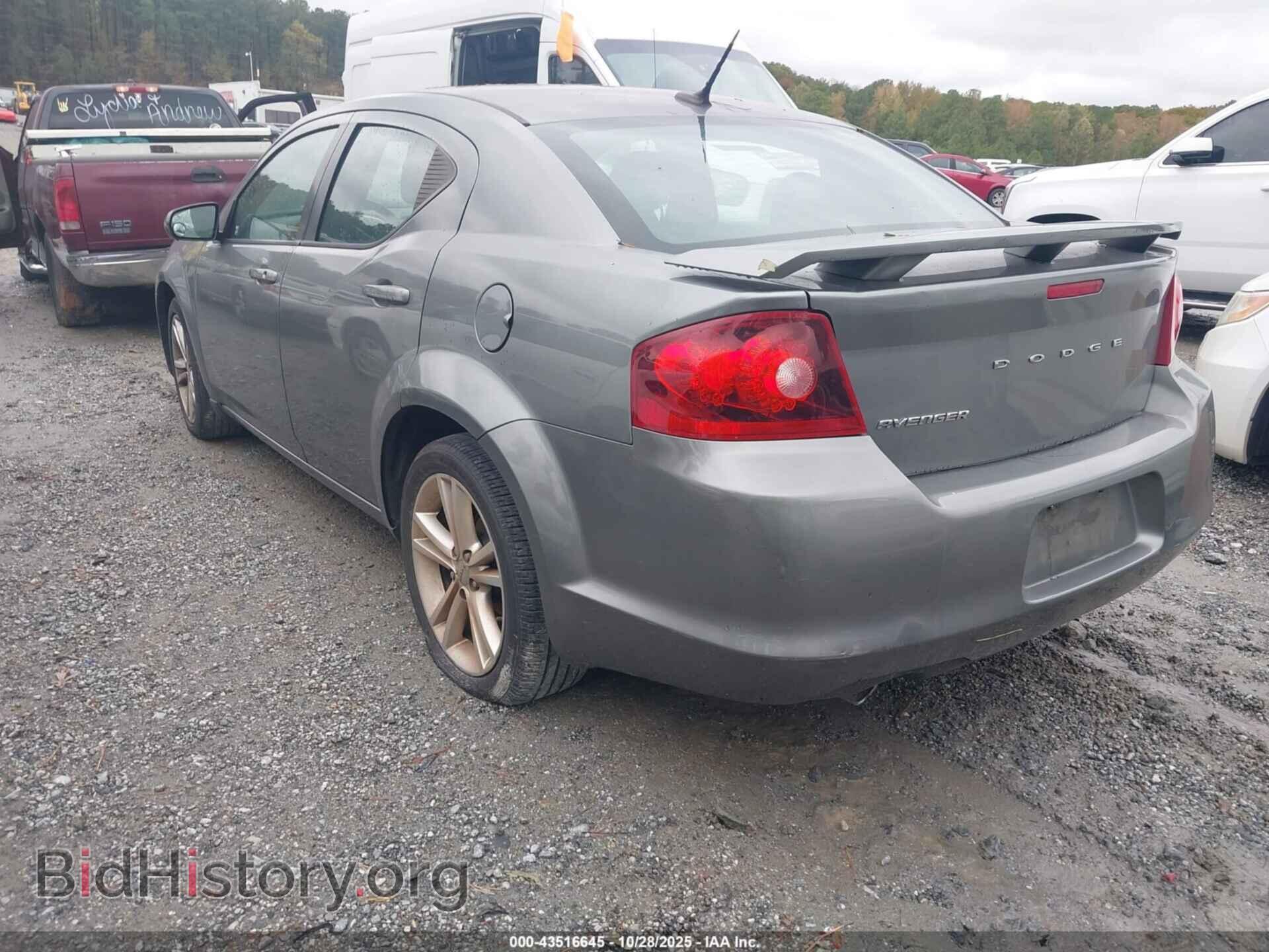 2011 DODGE AVENGER - VIN: 1B3BD1FG4BN622714 - Фото 3
