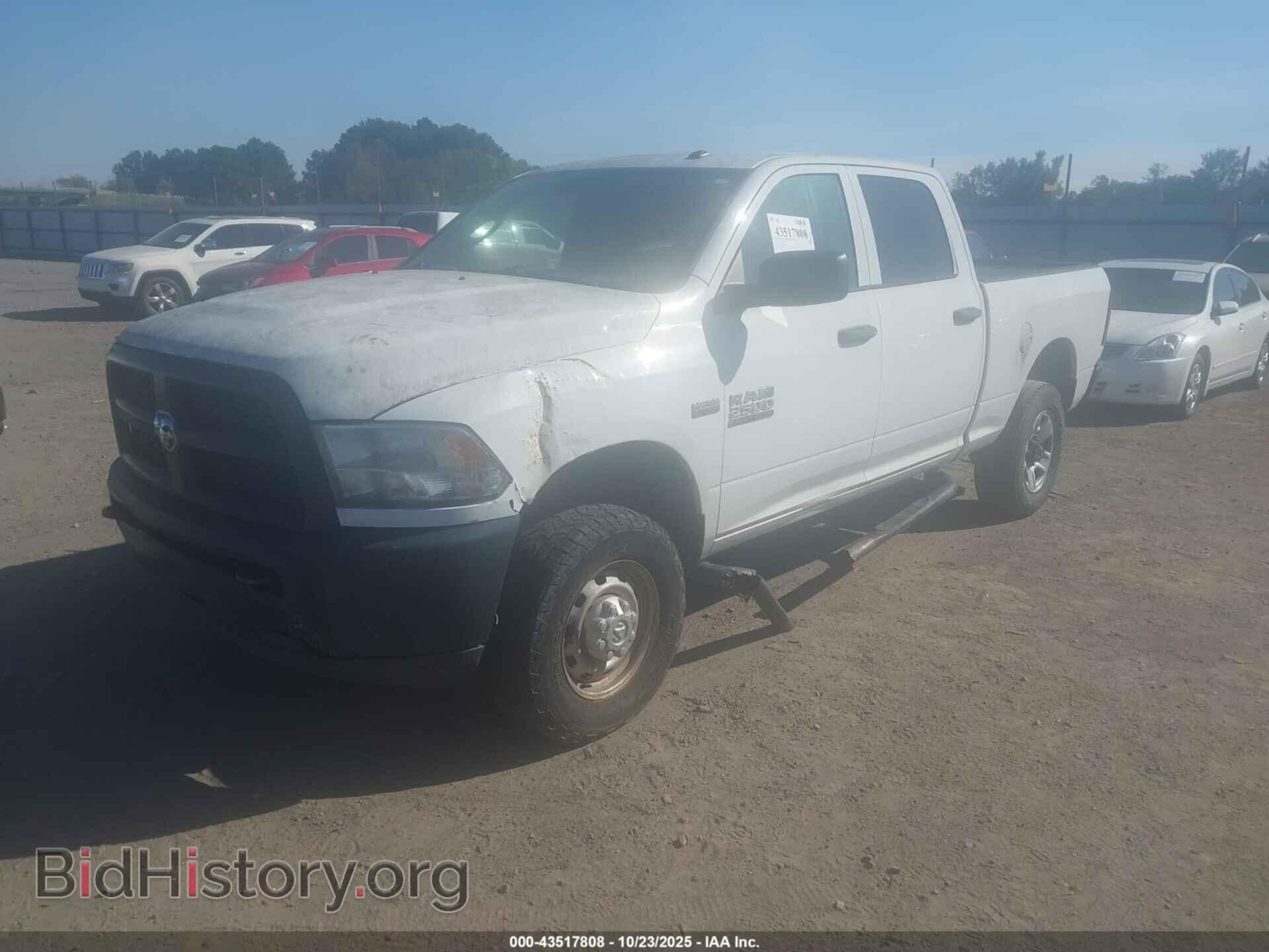 2015 RAM 2500 - VIN: 3C6TR5CT0FG635561 - Фото 2