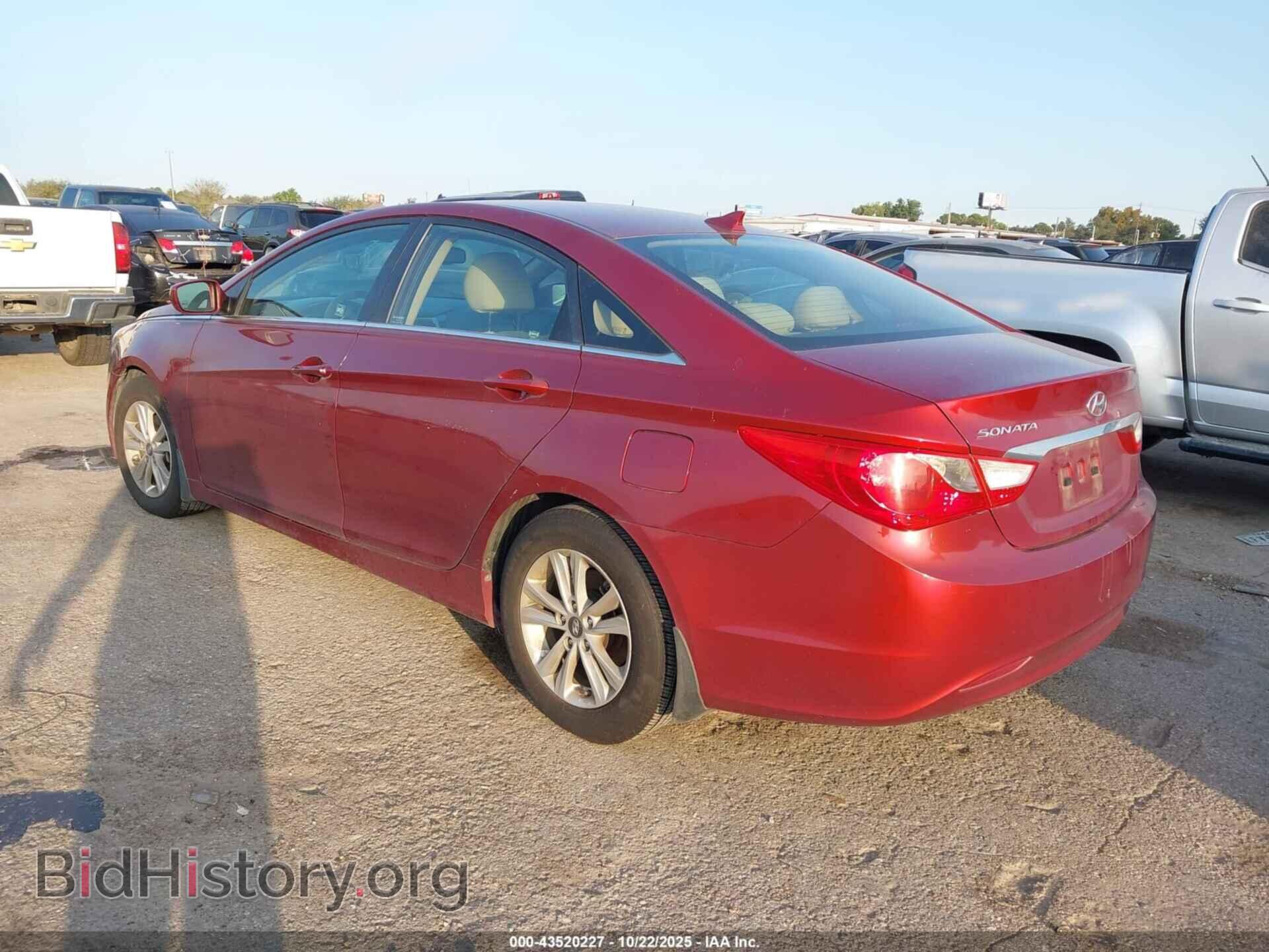 2012 HYUNDAI SONATA - VIN: 5NPEB4AC5CH376037 - Фото 3