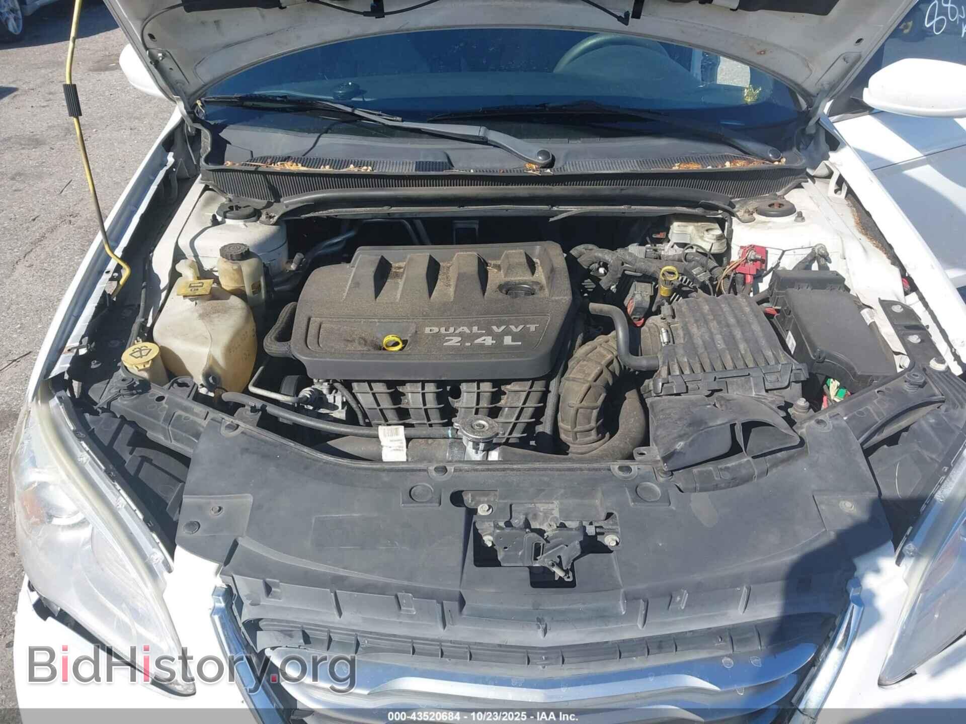 2012 CHRYSLER 200 - VIN: 1C3CCBAB1CN105156 - Фото 10