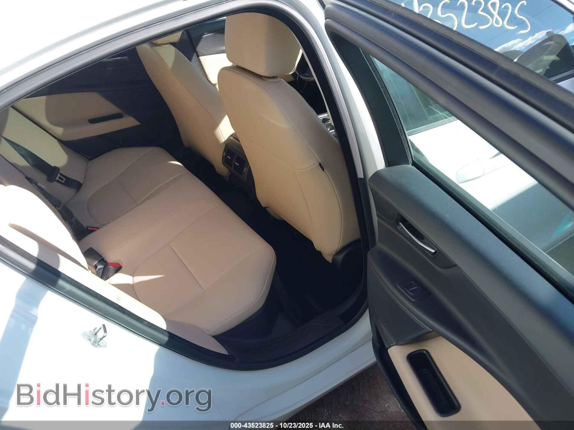 2017 JAGUAR XE - VIN: SAJAJ4BVXHA967949 - Фото 8