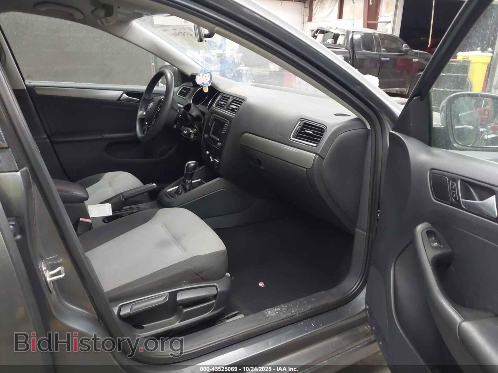 2017 VOLKSWAGEN JETTA - VIN: 3VW2B7AJ2HM315035 - Фото 5