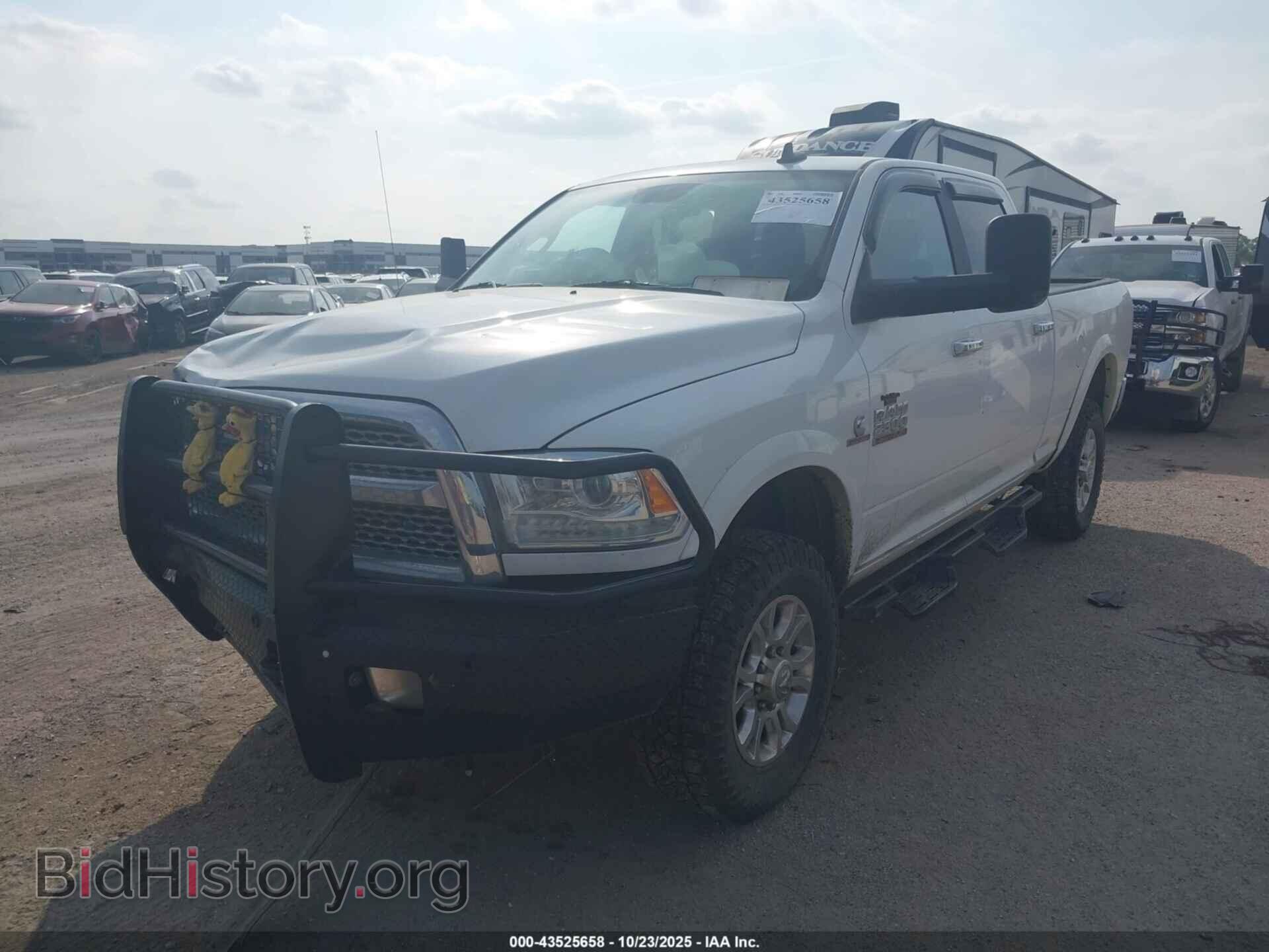 2017 RAM 2500 - VIN: 3C6UR5FL7HG695212 - Фото 2
