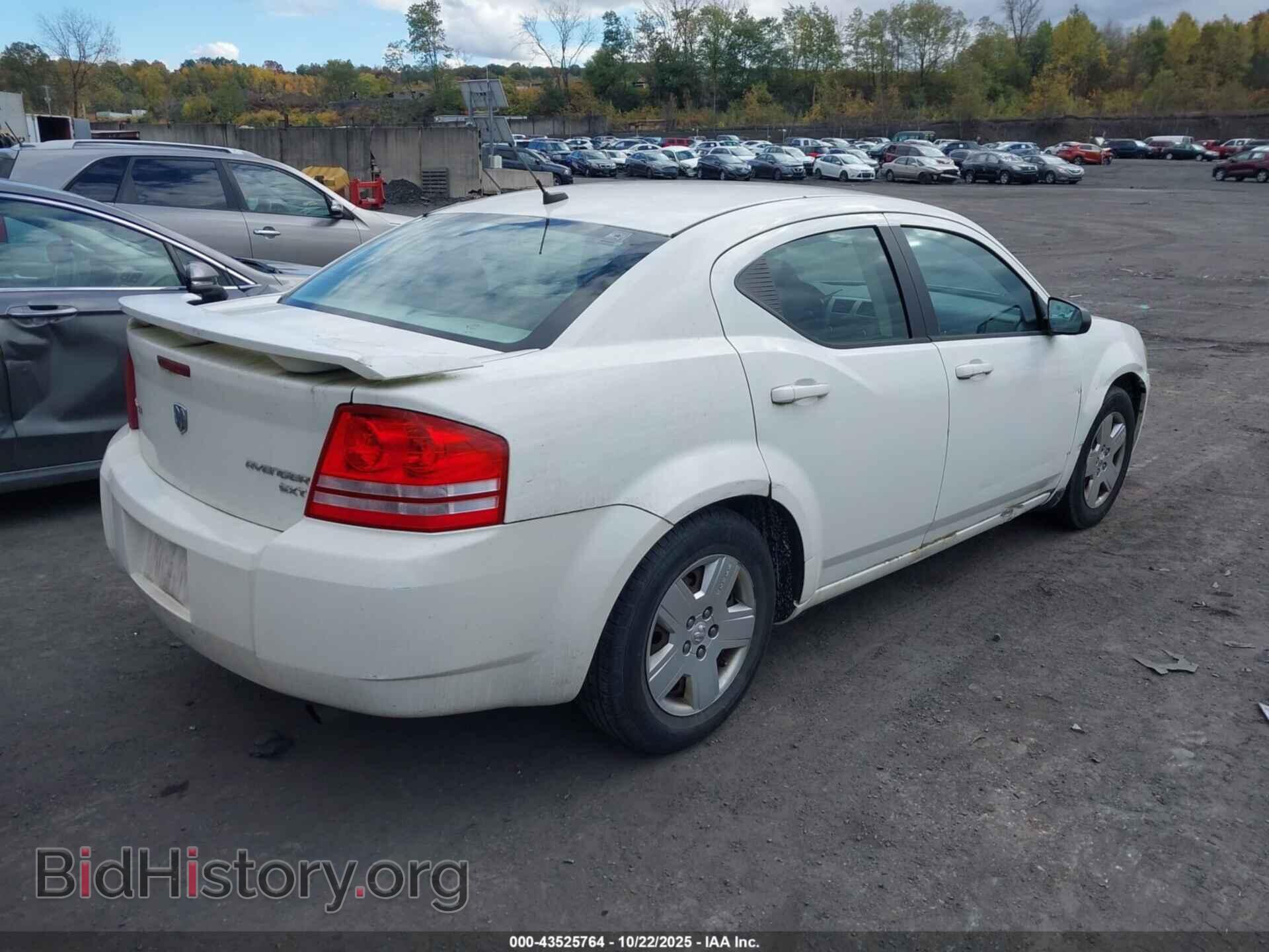 2010 DODGE AVENGER - VIN: 1B3CC4FB1AN184830 - Photo 4