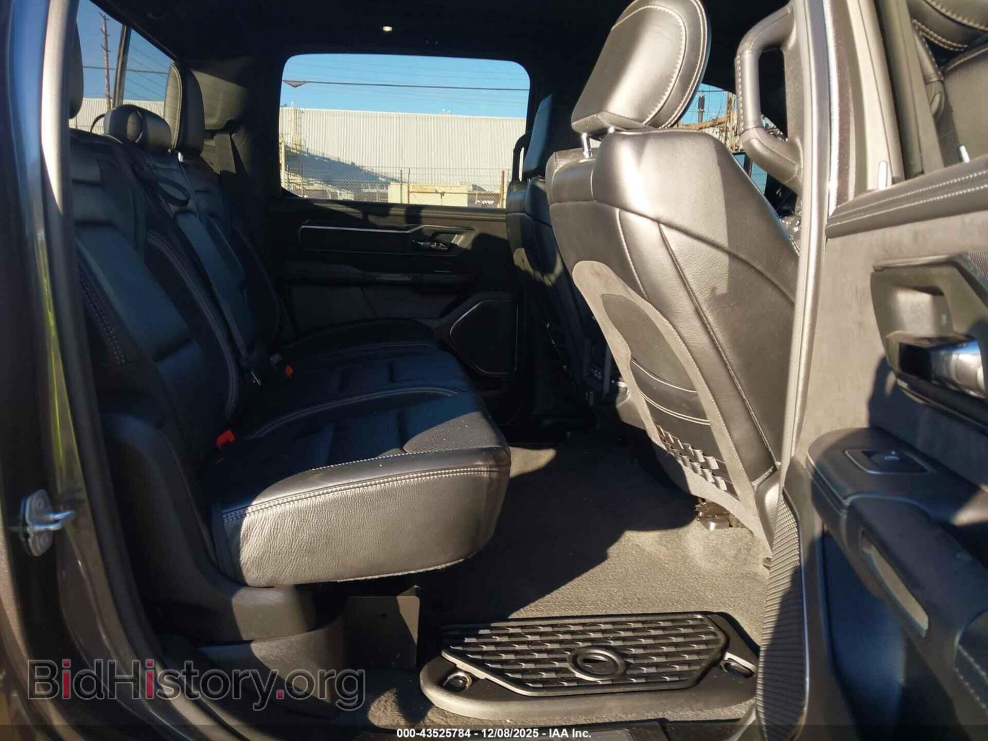 2021 RAM 1500 - VIN: 1C6SRFU99MN904097 - Фото 8
